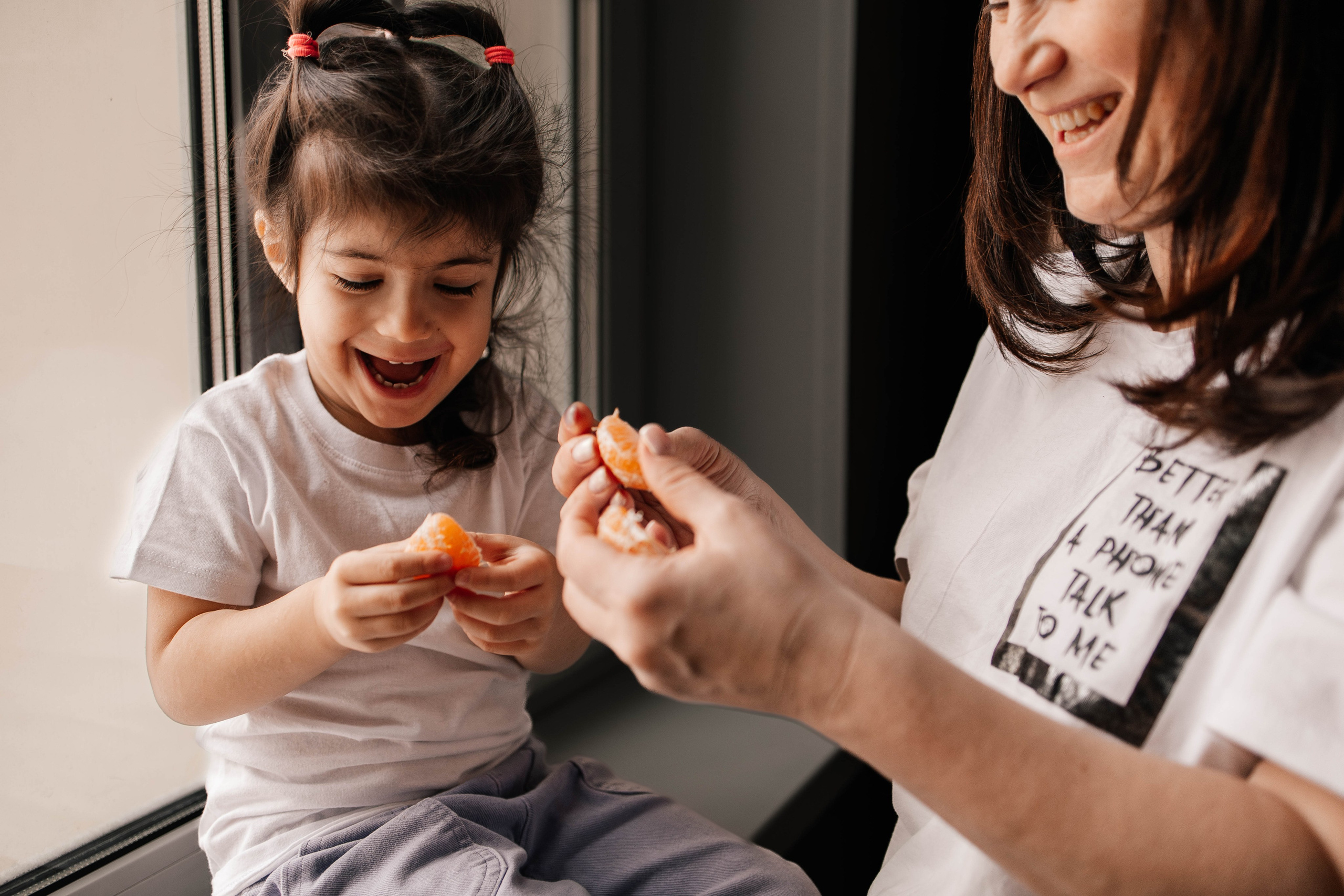 Семейная новогодняя фотосессия дома для Лены, мама Любы и Дашули. Семейный фотограф в Москве, Щелково, Фрязино _ Виктория Степанова