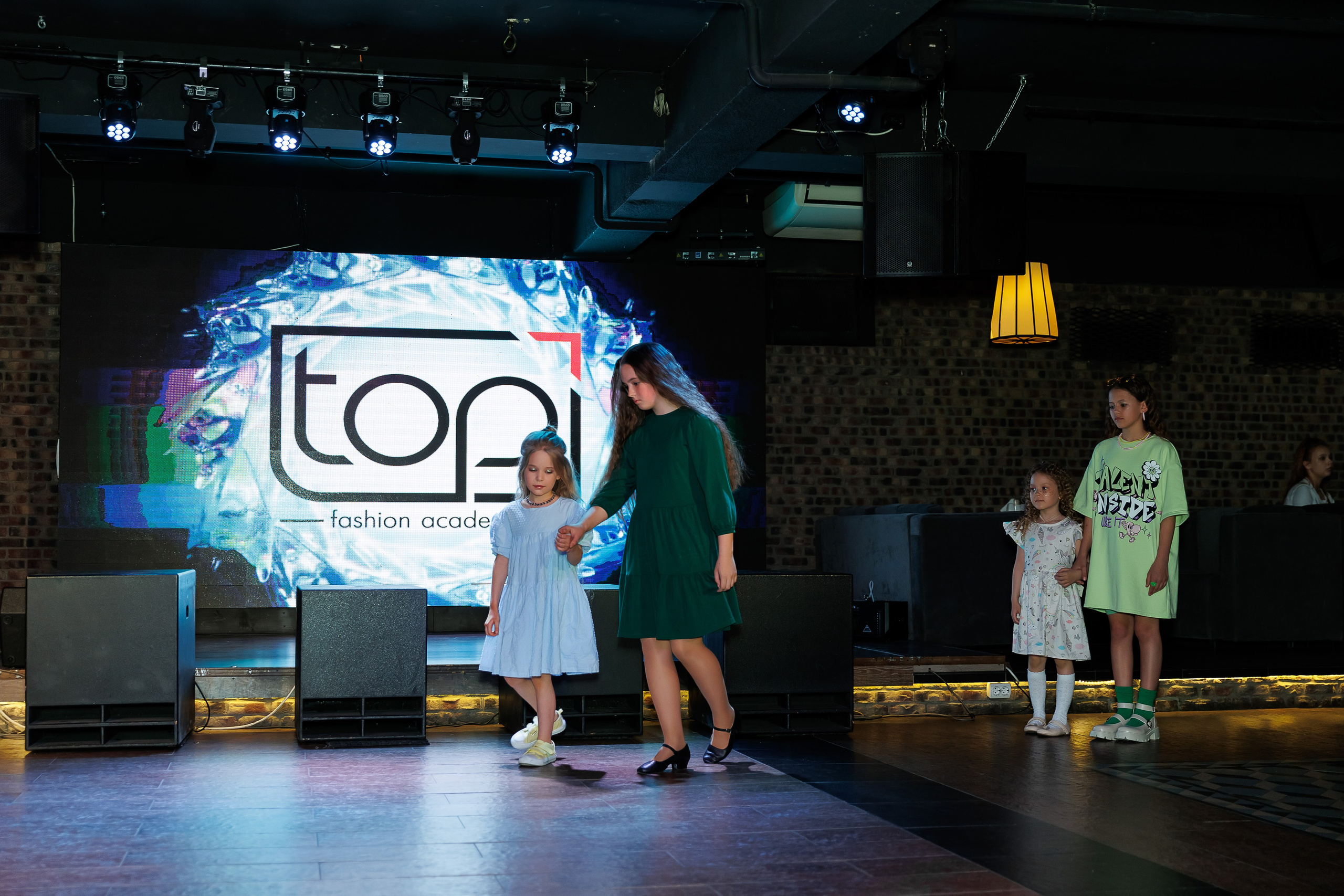 Выпускной модельной школы Top.nsk. Фотограф Новосибирск — Наталья Гресь