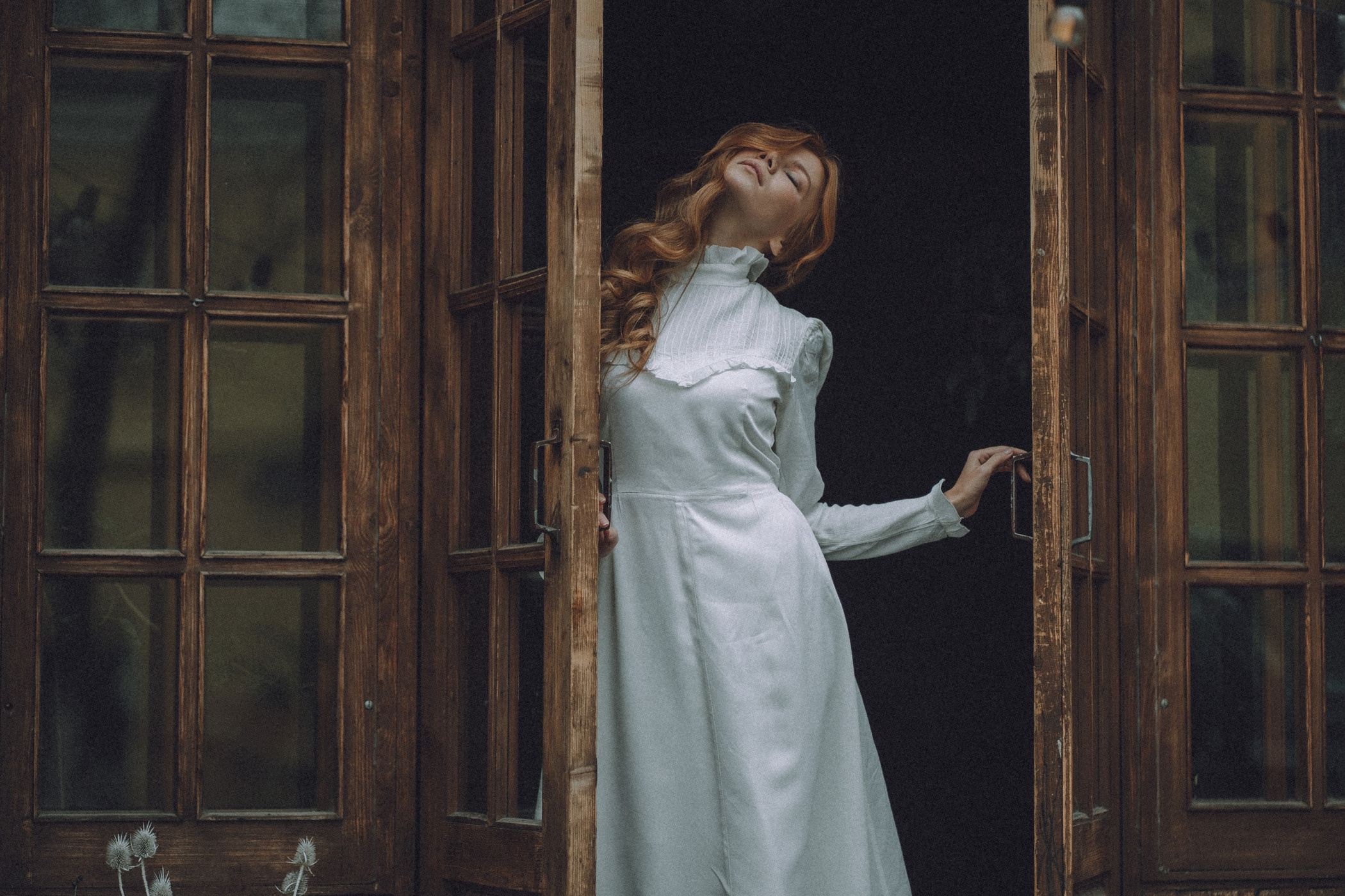 С давно забытым упоеньем смотрю на милые черты…. Фотограф Наталья Колганова