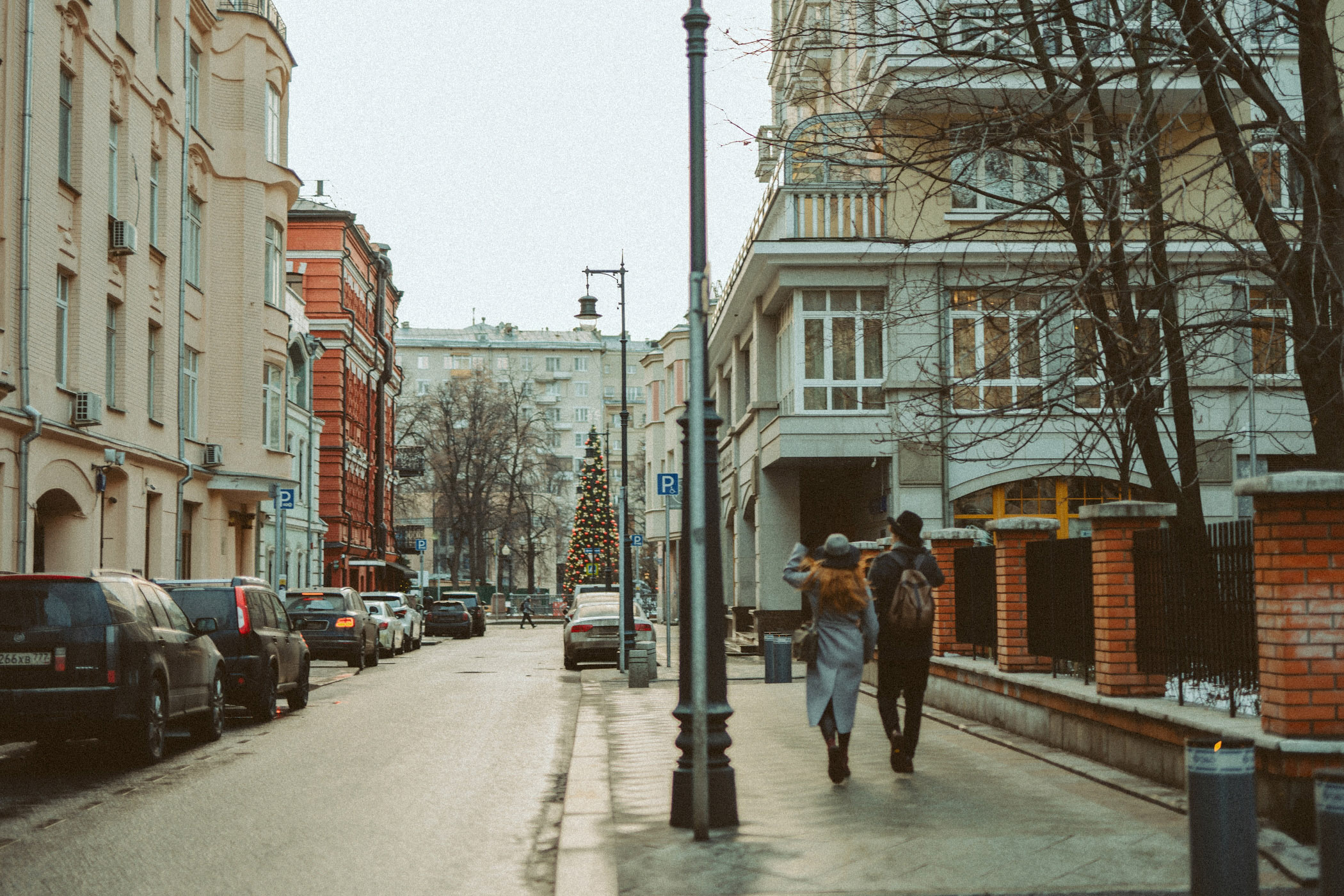 Жар твоих волос — угли в январском костре. Я в нем сгораю. Фотограф Наталья Колганова