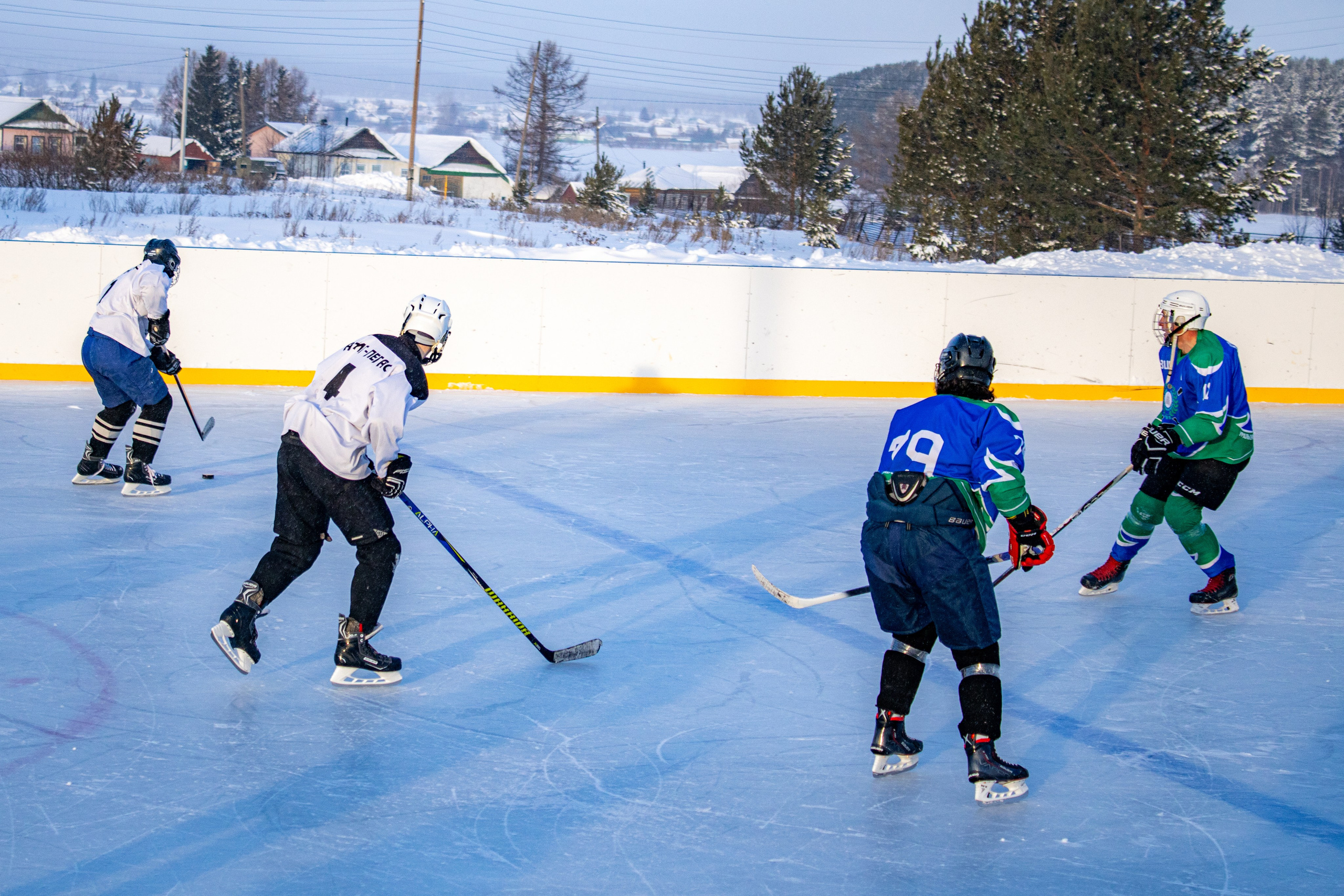 Хоккей г.п Атиг-г.п Дружинино