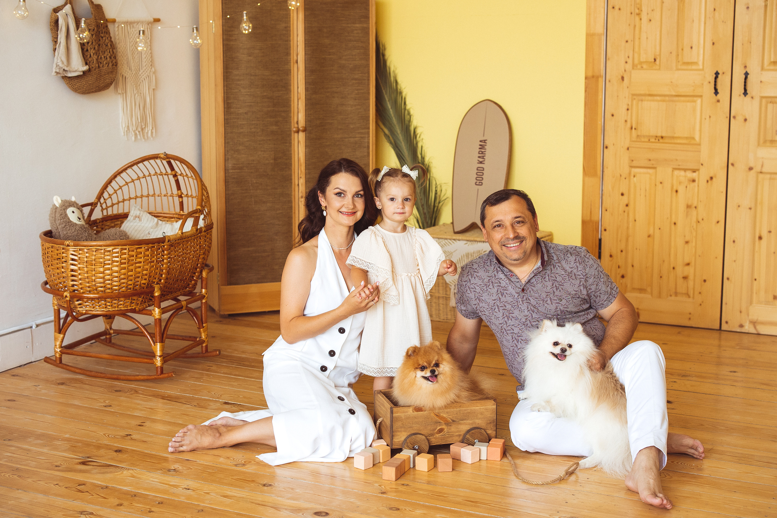 Собачки (шпицы). Семейный и детский фотограф в Краснодаре Анна Трашкова