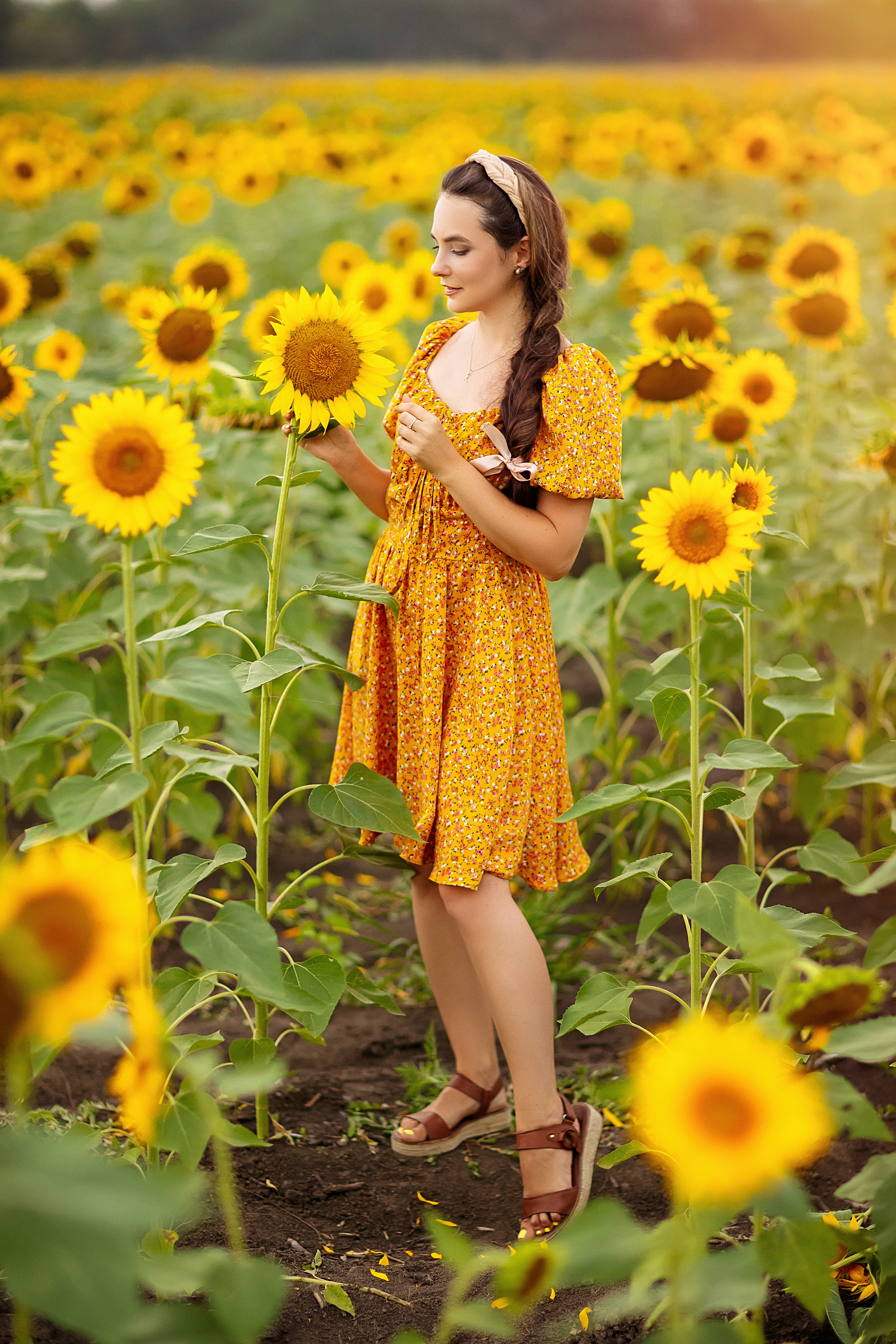 Фотосессия в подсолнухах в Краснодаре. Семейный и детский фотограф в Краснодаре Анна Трашкова