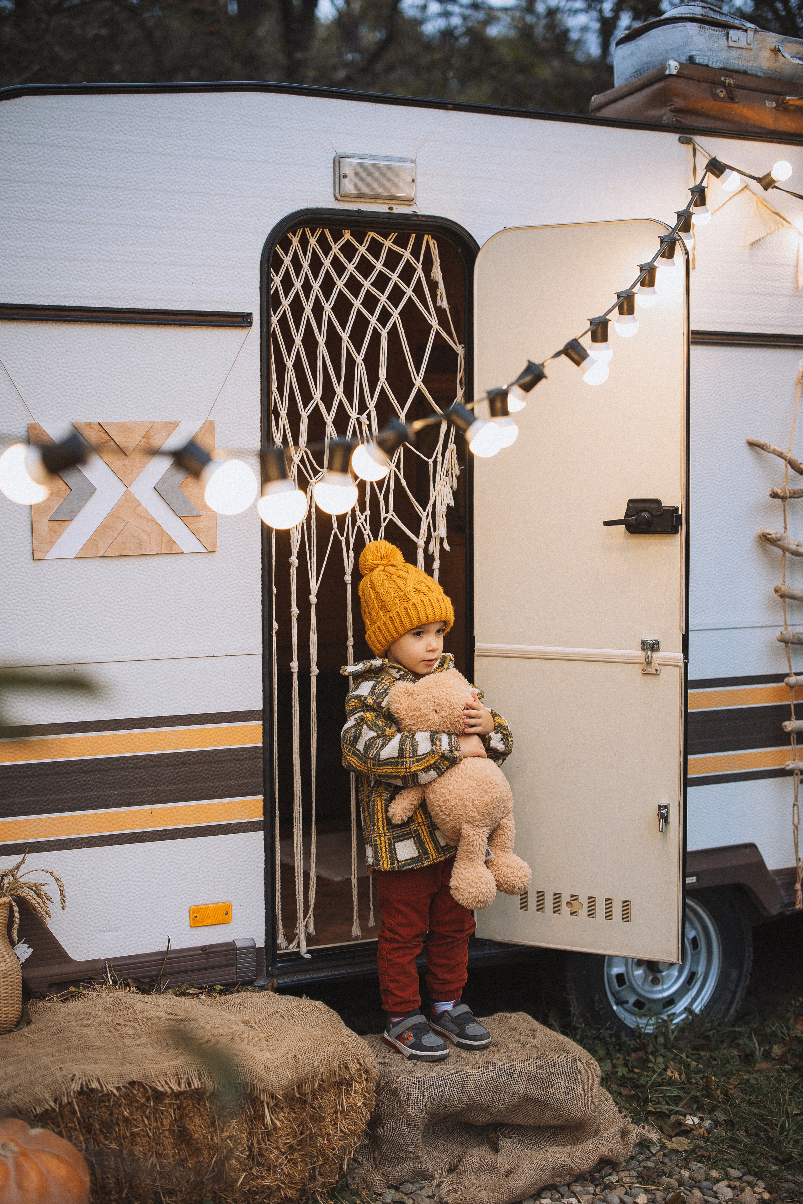 Семейная фотосессия в загородной фотостудии, Clover Dacha. Семейный и детский фотограф в Краснодаре Анна Трашкова