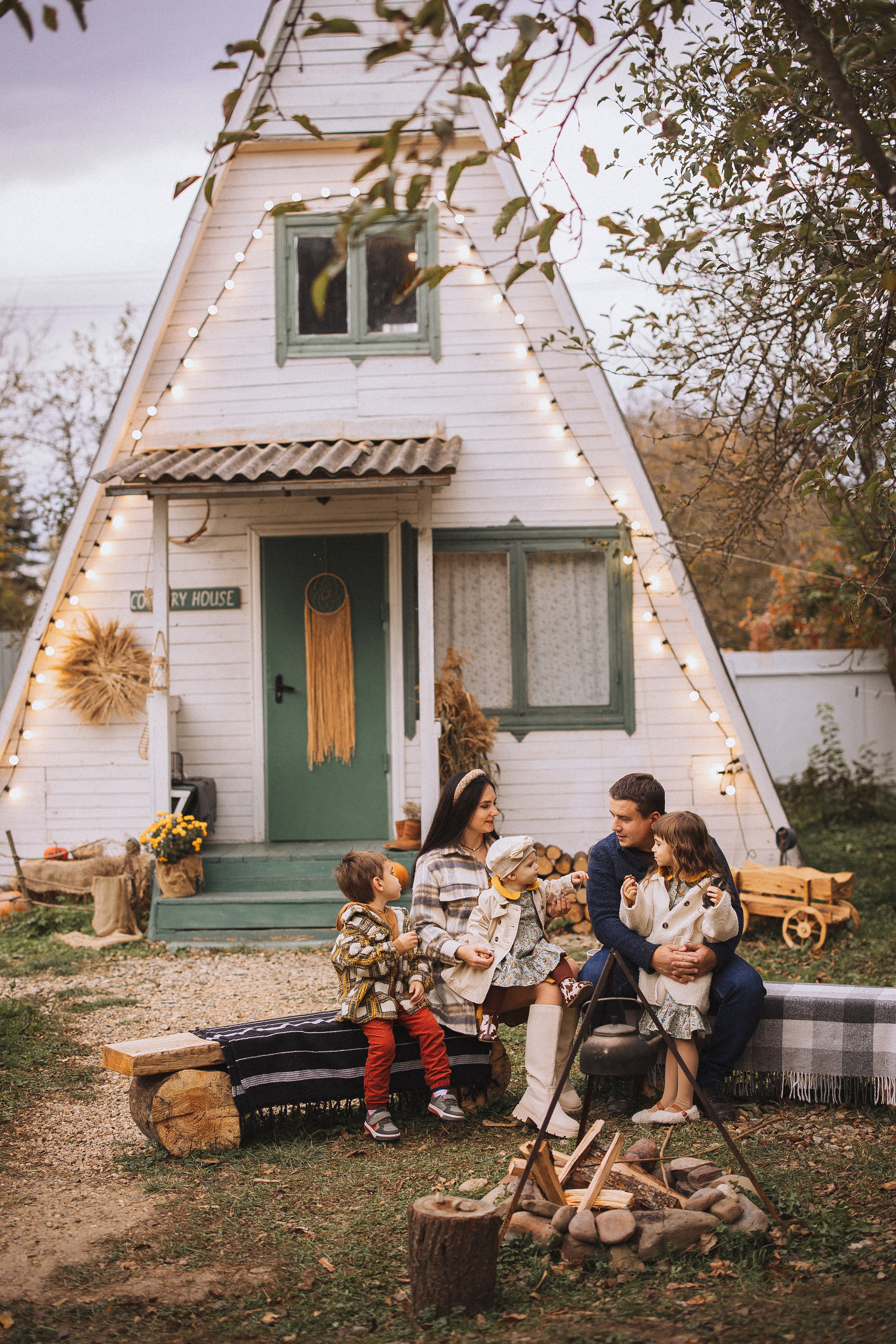 Семейная фотосессия в загородной фотостудии, Clover Dacha. Семейный и детский фотограф в Краснодаре Анна Трашкова