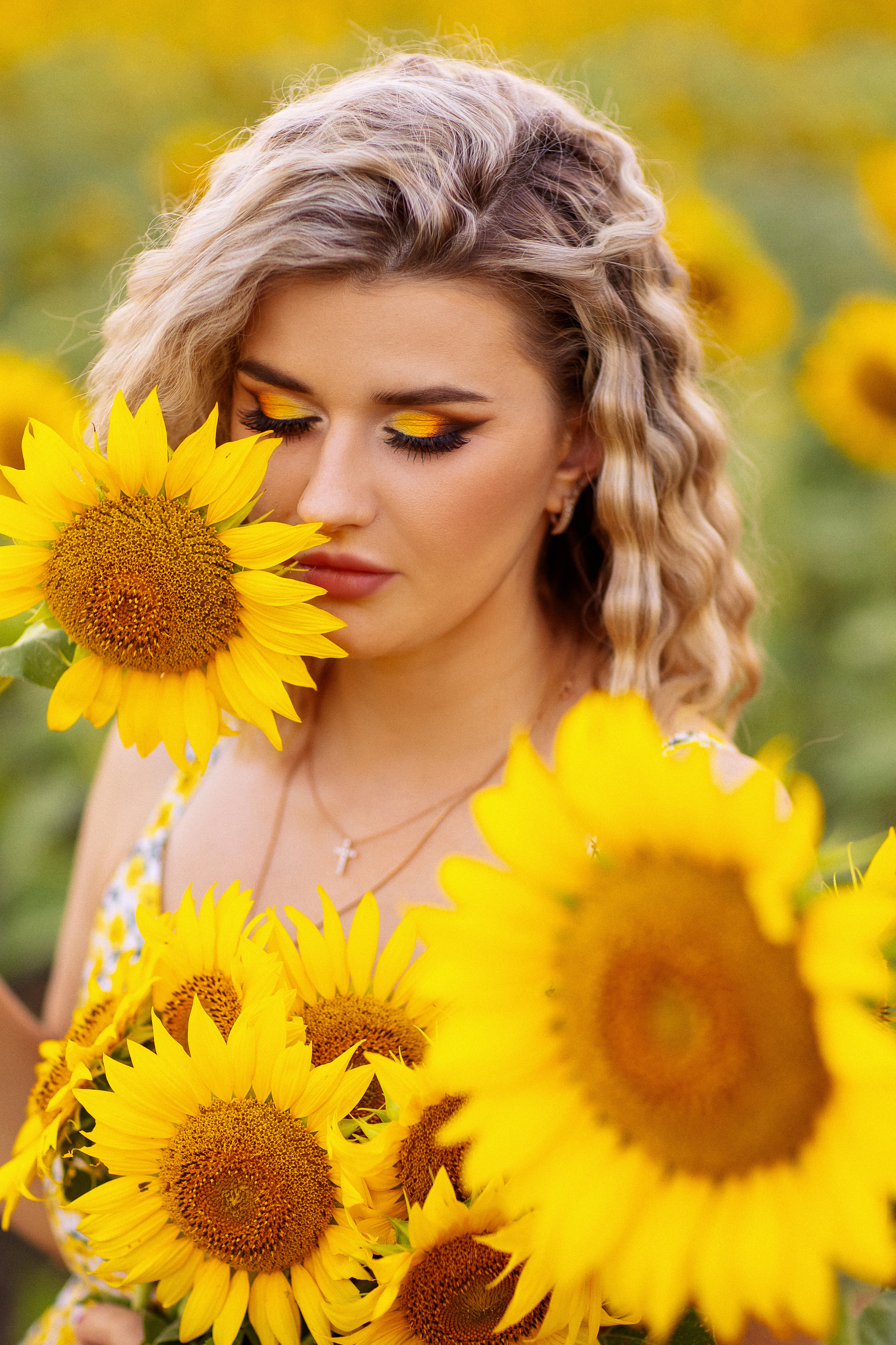 Фотосессия в подсолнухах в Краснодаре. Семейный и детский фотограф в Краснодаре Анна Трашкова