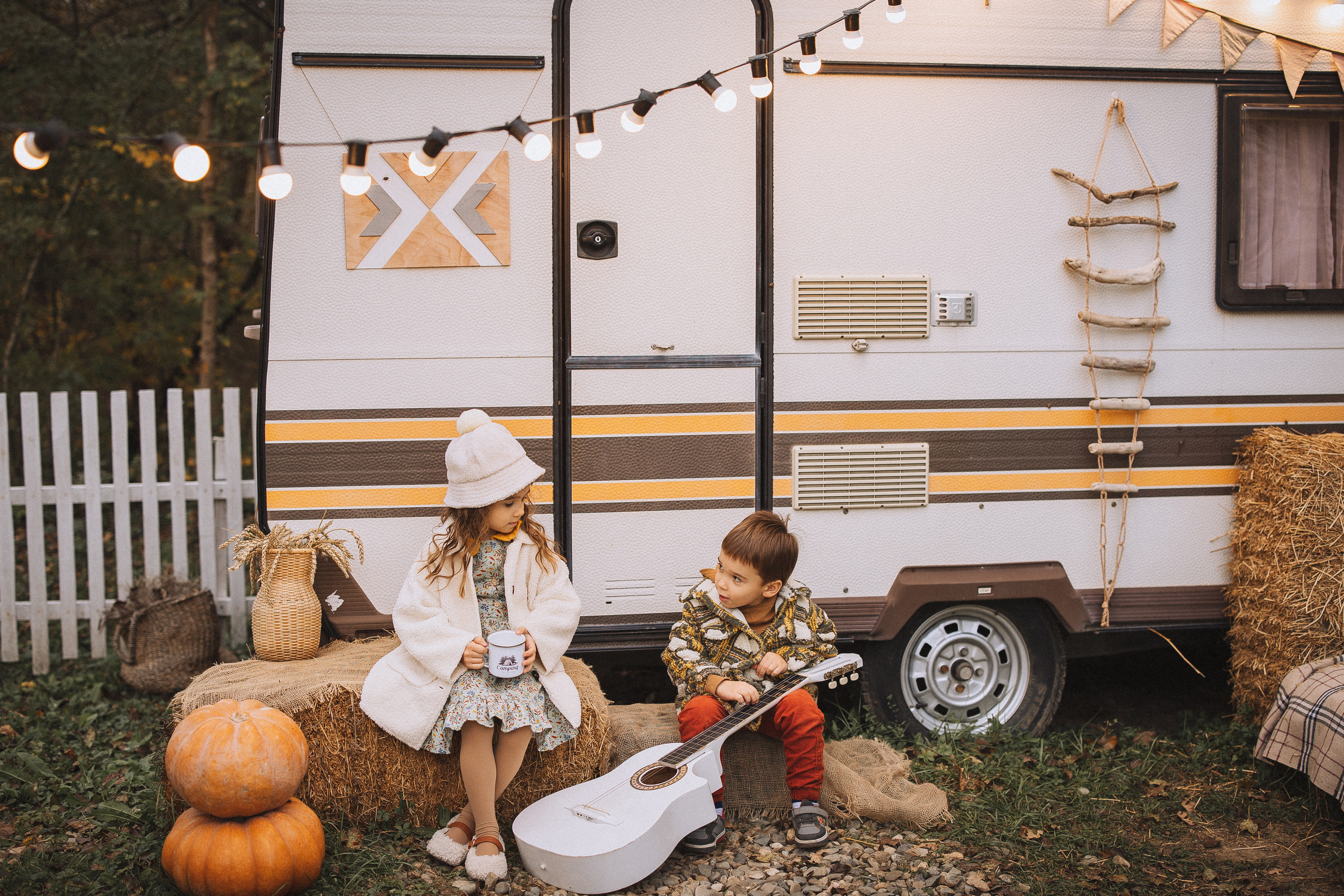 Семейная фотосессия в загородной фотостудии, Clover Dacha. Семейный и детский фотограф в Краснодаре Анна Трашкова
