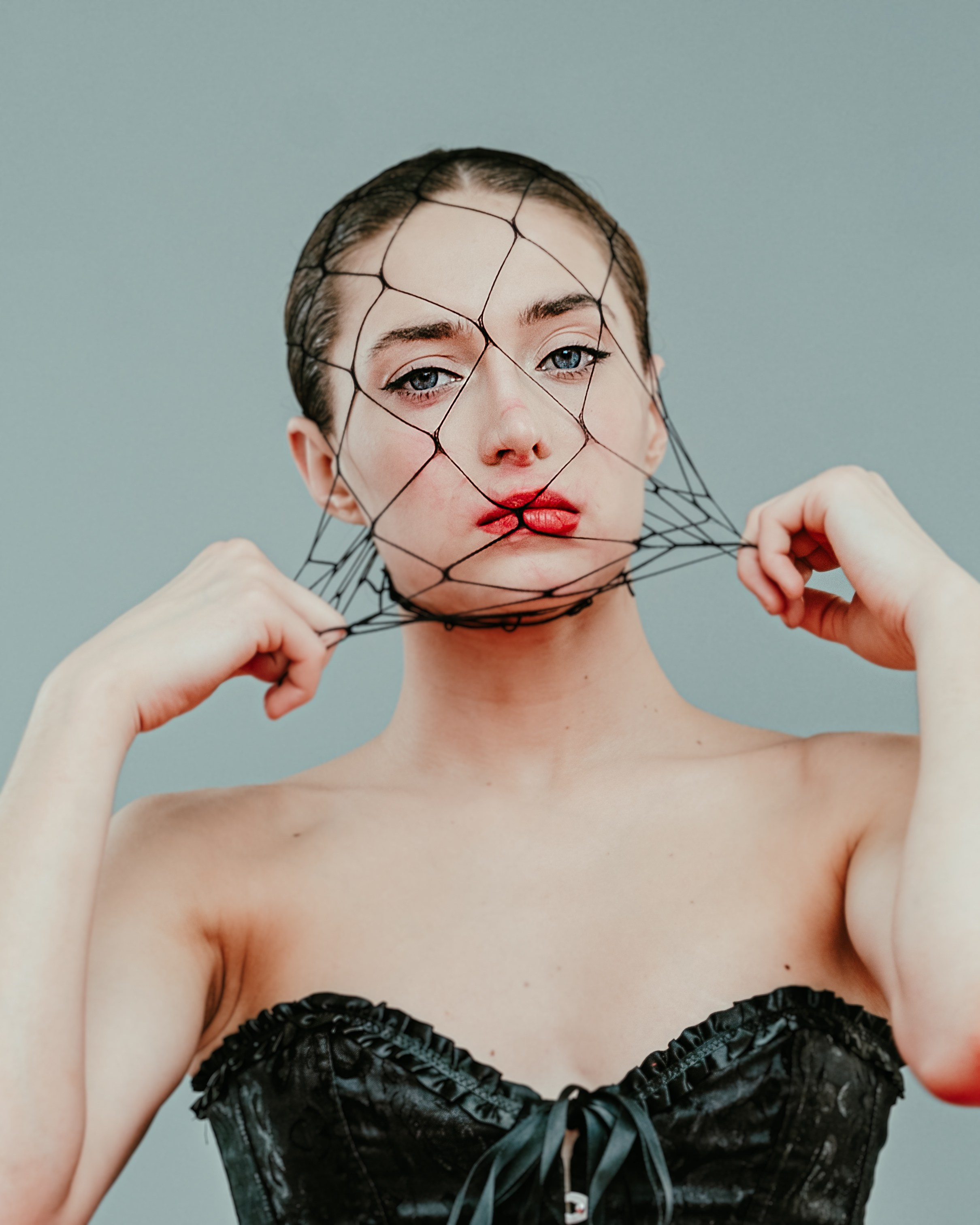 В сетке. Professional photoartist in St. Petersburg (wedding, reportage, portrait, model book, love story) Alexander Shvedov