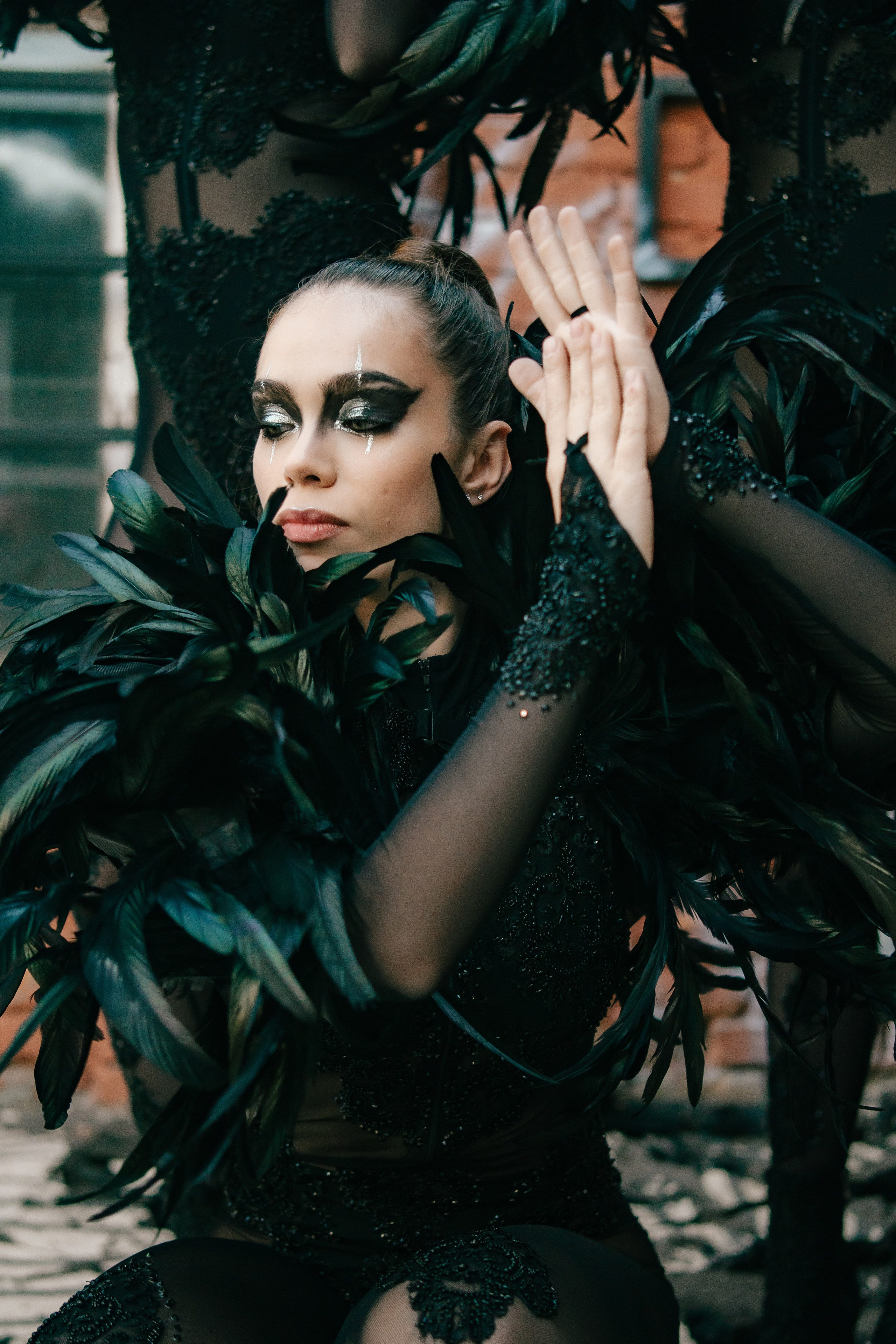 Вороны Circus Zone. Фотограф / видеограф в Москве и Сочи Sofia Riversong