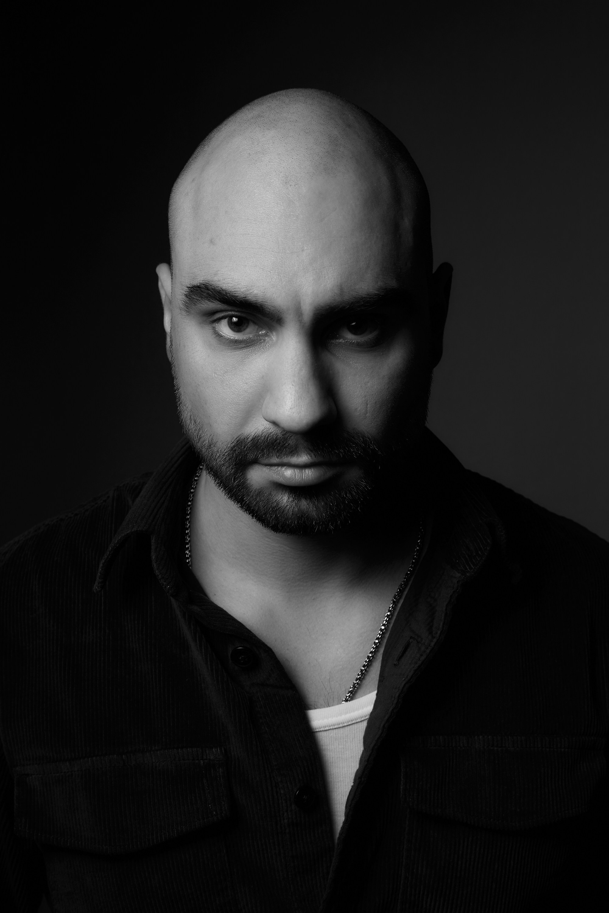 У меня дома (ЧБ)