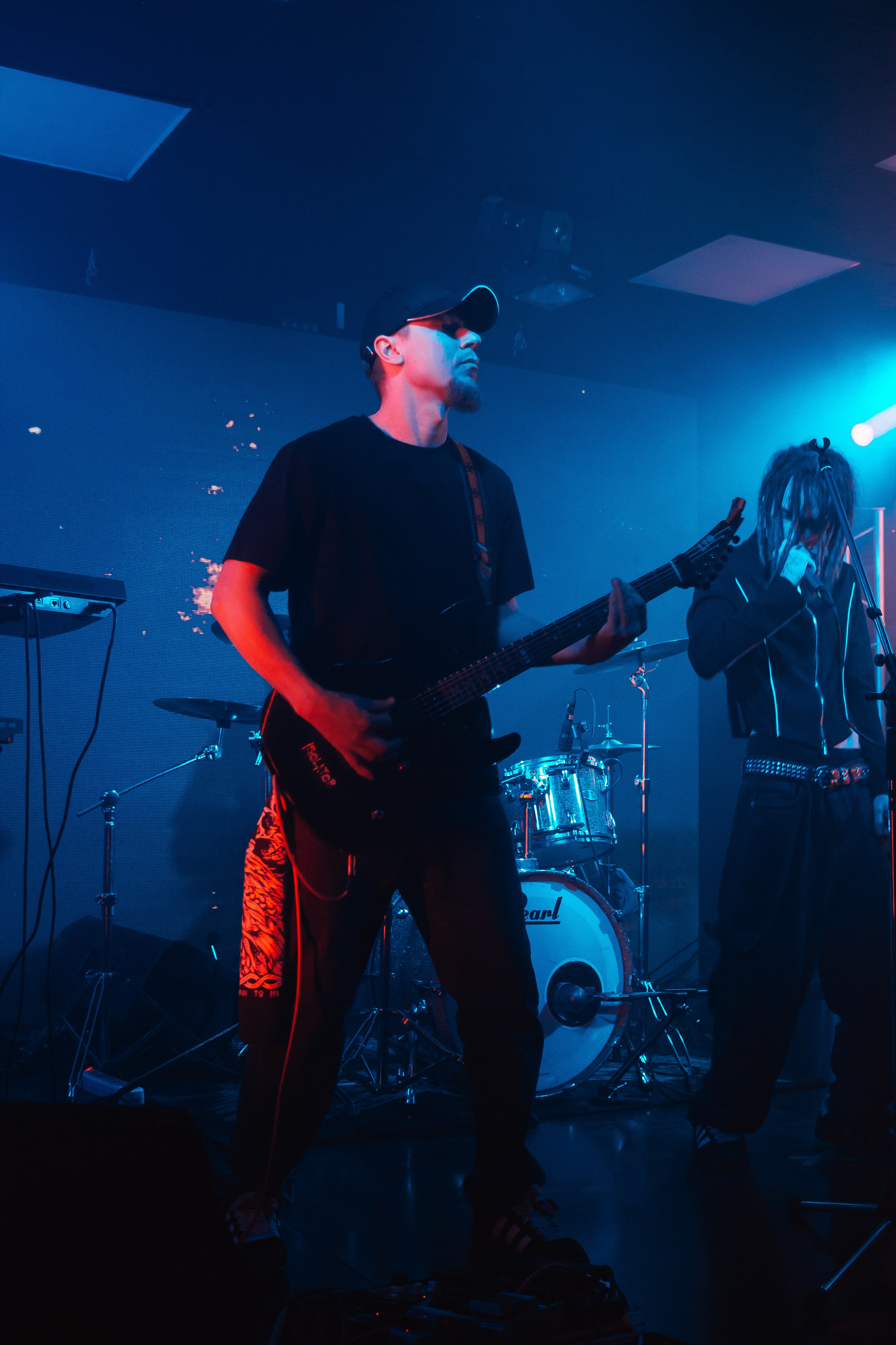 Isolator, Красноярск, 23.11.2025, Волна. Фотограф Регина Крикунова г. Красноярск