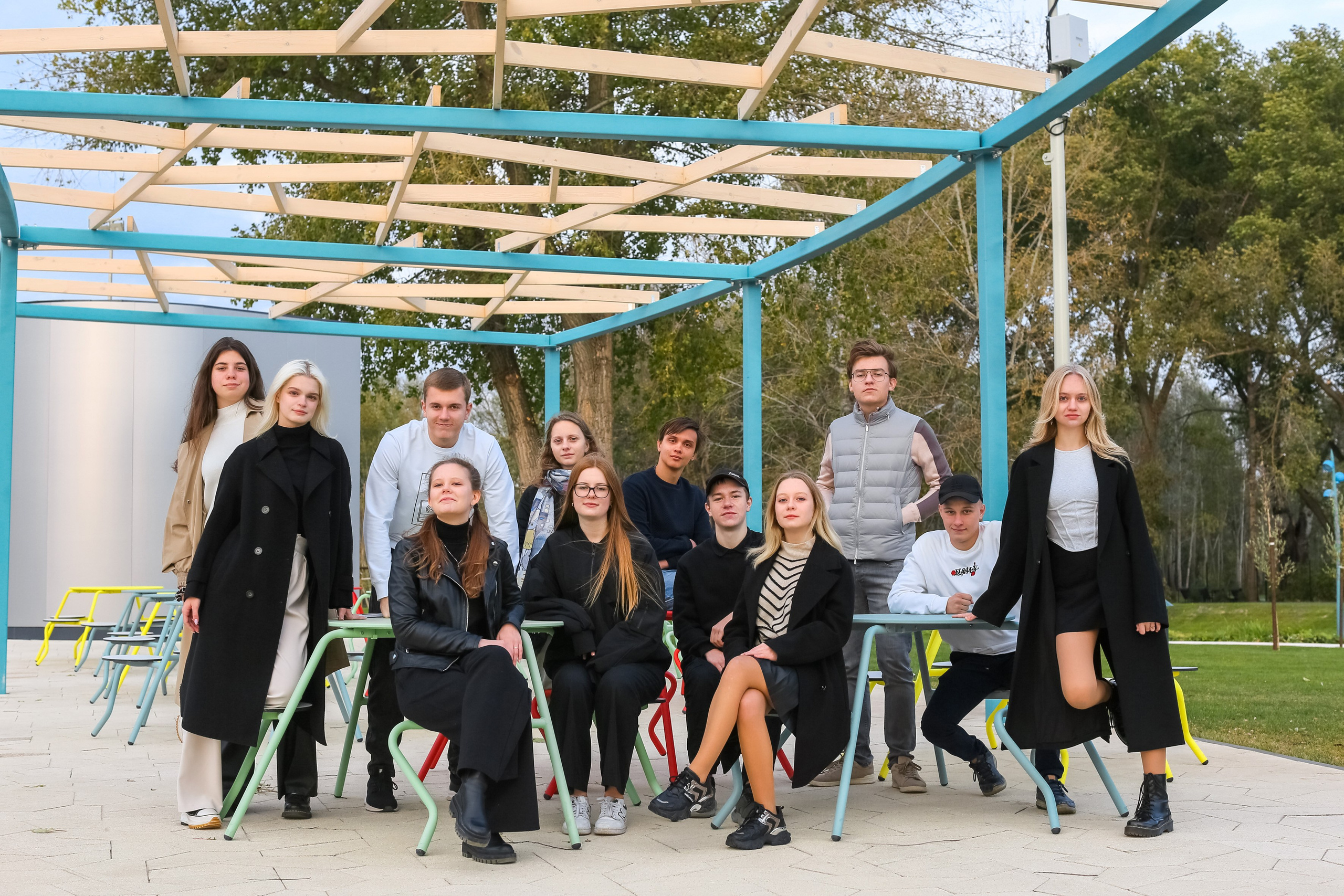 Пляж «Берега». Школьные выпускные альбомы в Белгороде