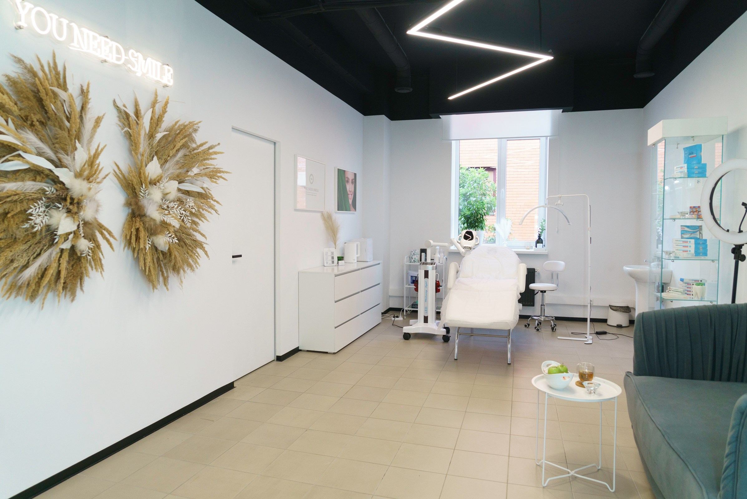 Профессиональная фотосъемка интерьеров медицинских клиник и центров В Краснодаре. Качественная фотосъемка интерьеров медцентров. Шедевры для Вас! Фотограф и Видеограф в Краснодаре Пахиев Руслан