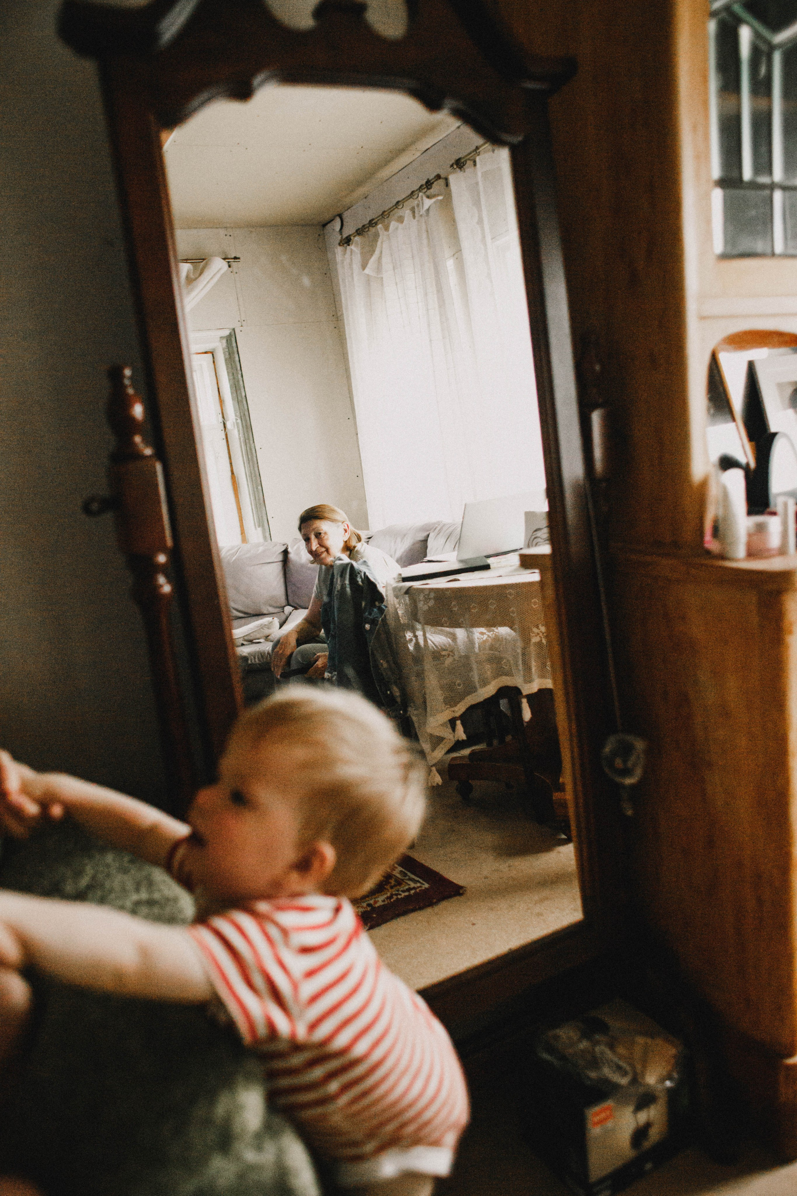 Сева у бабушки. Фотограф в Нижнем Новгороде