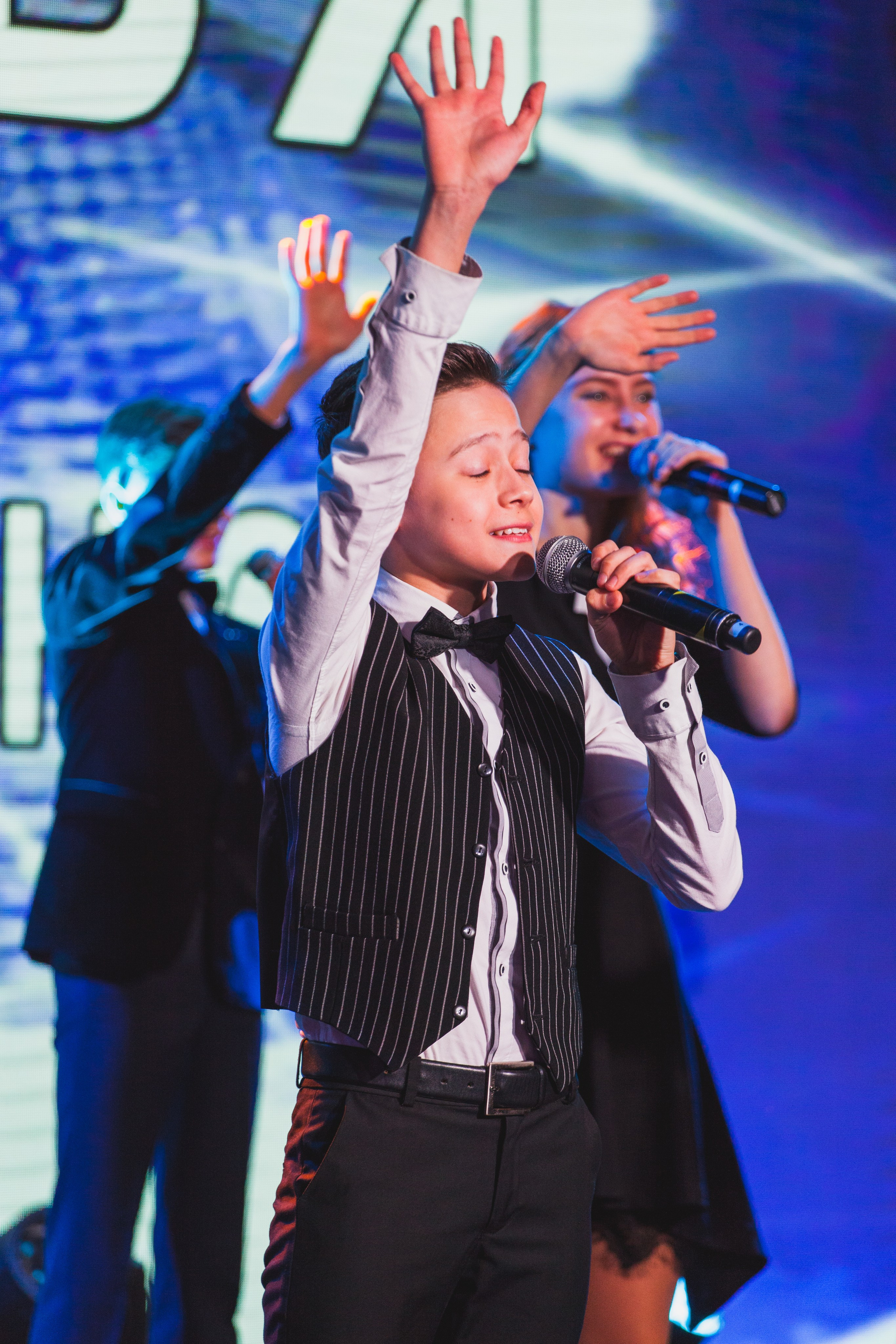 О2ТВ группа СТРАНА. Видеооператор/Фотограф Николай Завьялов