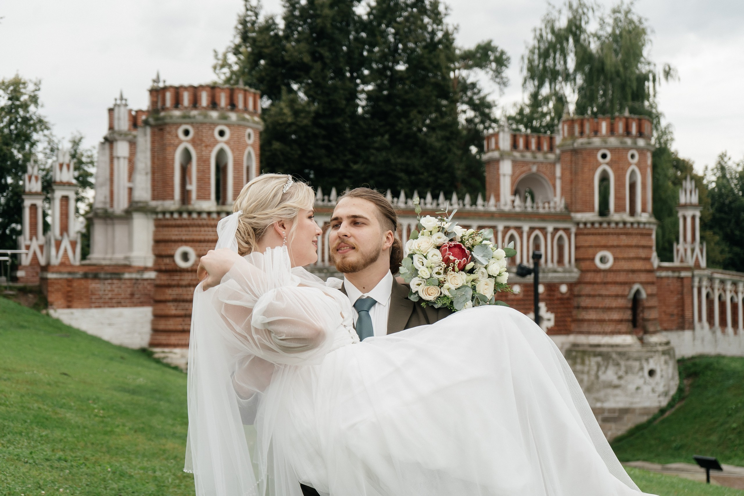 svadebnayafotosessiyazarizino