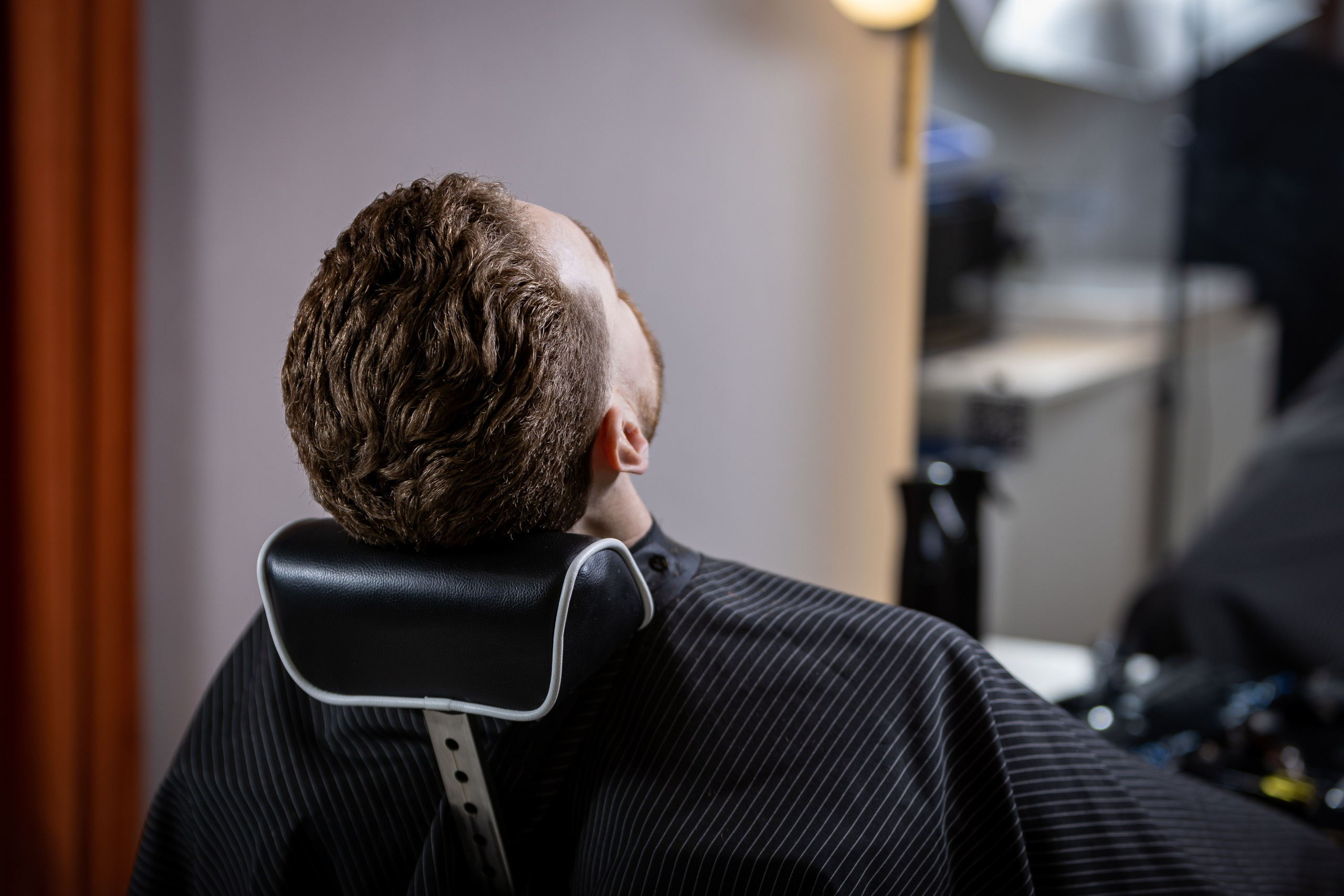 Барбершоп Jet Black 1. Репортажный фотограф Санкт-Петербург | Роман Карбышев