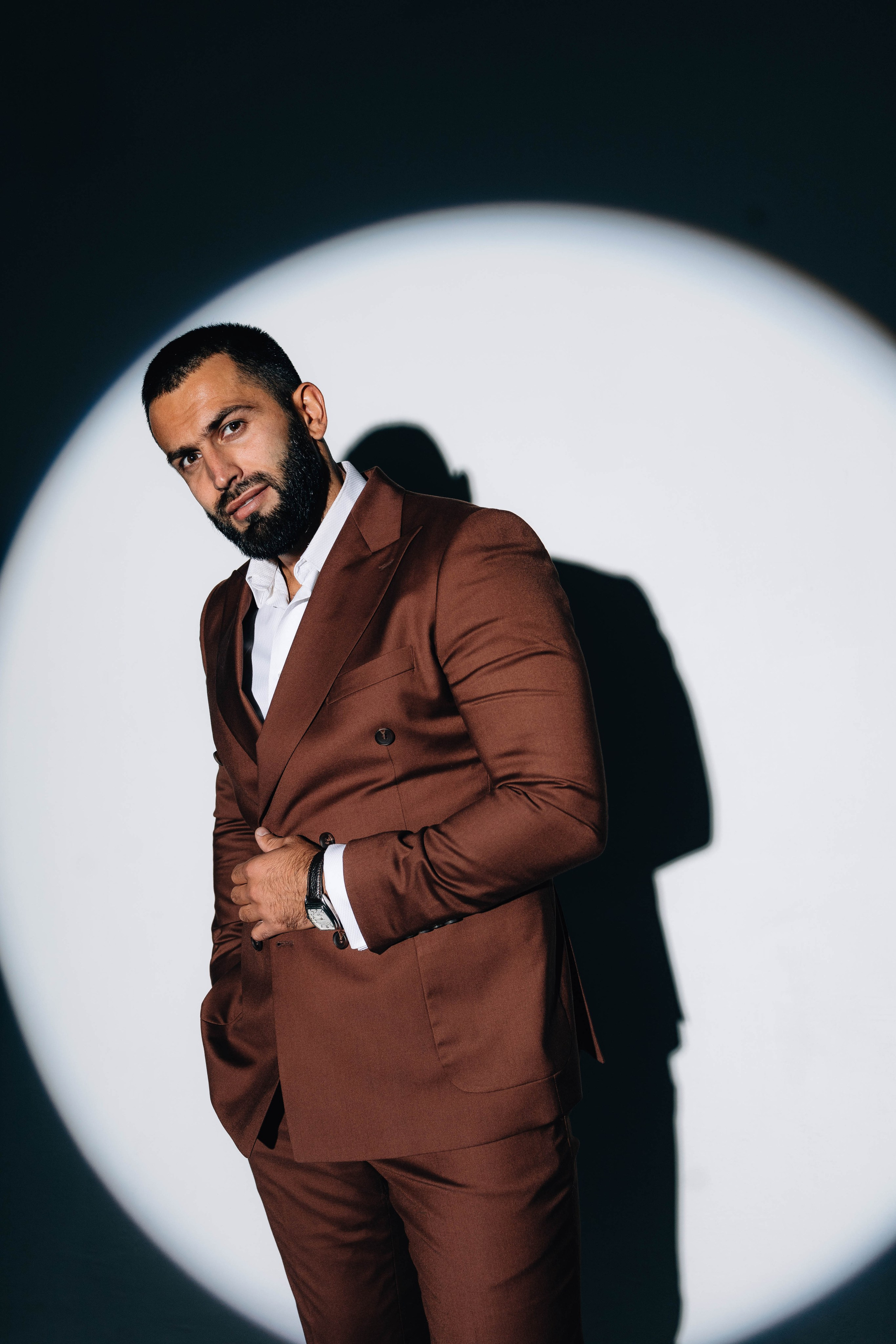 Личность в кадре. Свадебный фотограф в Москве Арчылан Николаев