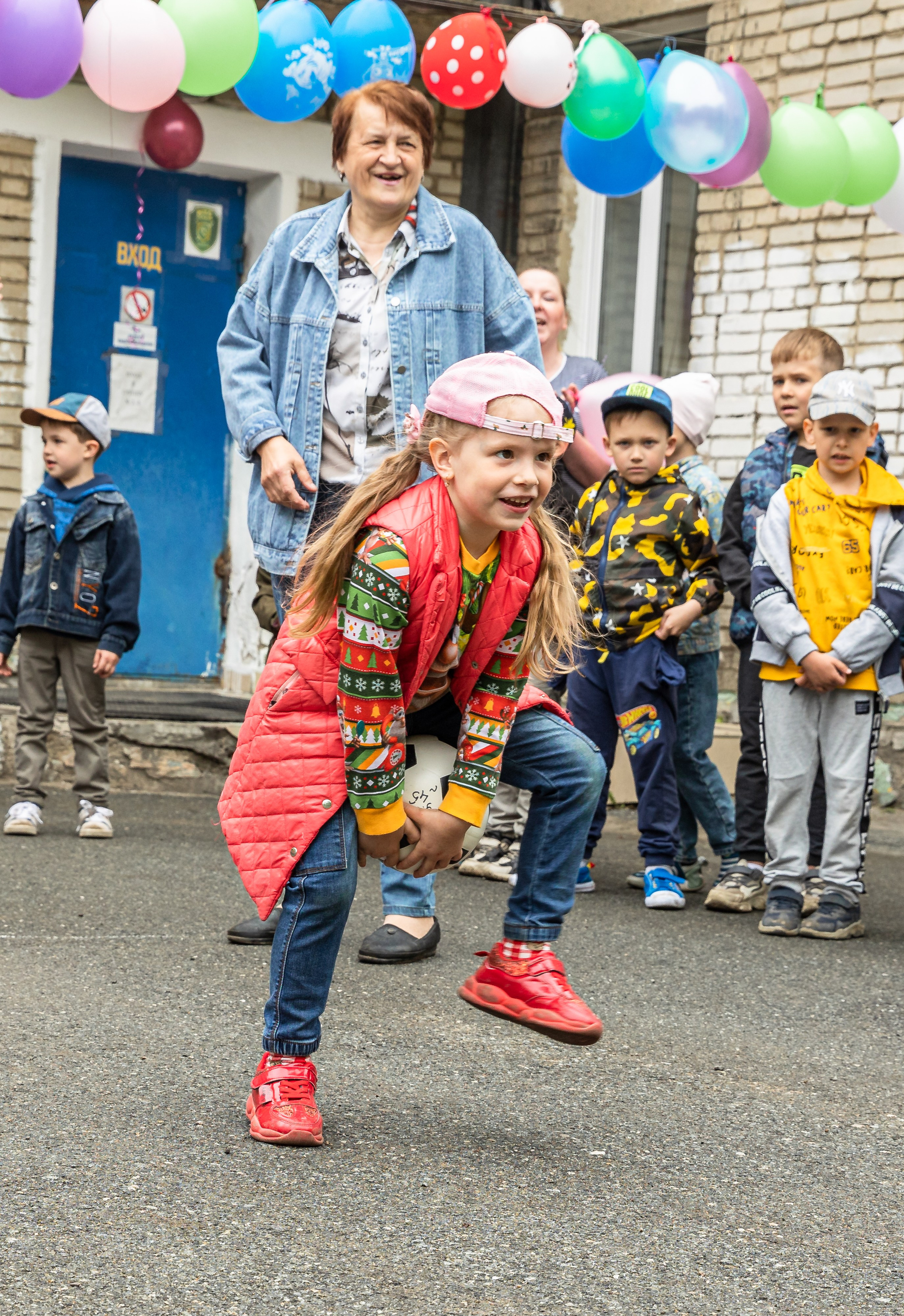 Репортажно-постановочная съемка в саду. Детский семейный фотограф в г. Находка Ольга Коваленко, фотостудия Memories