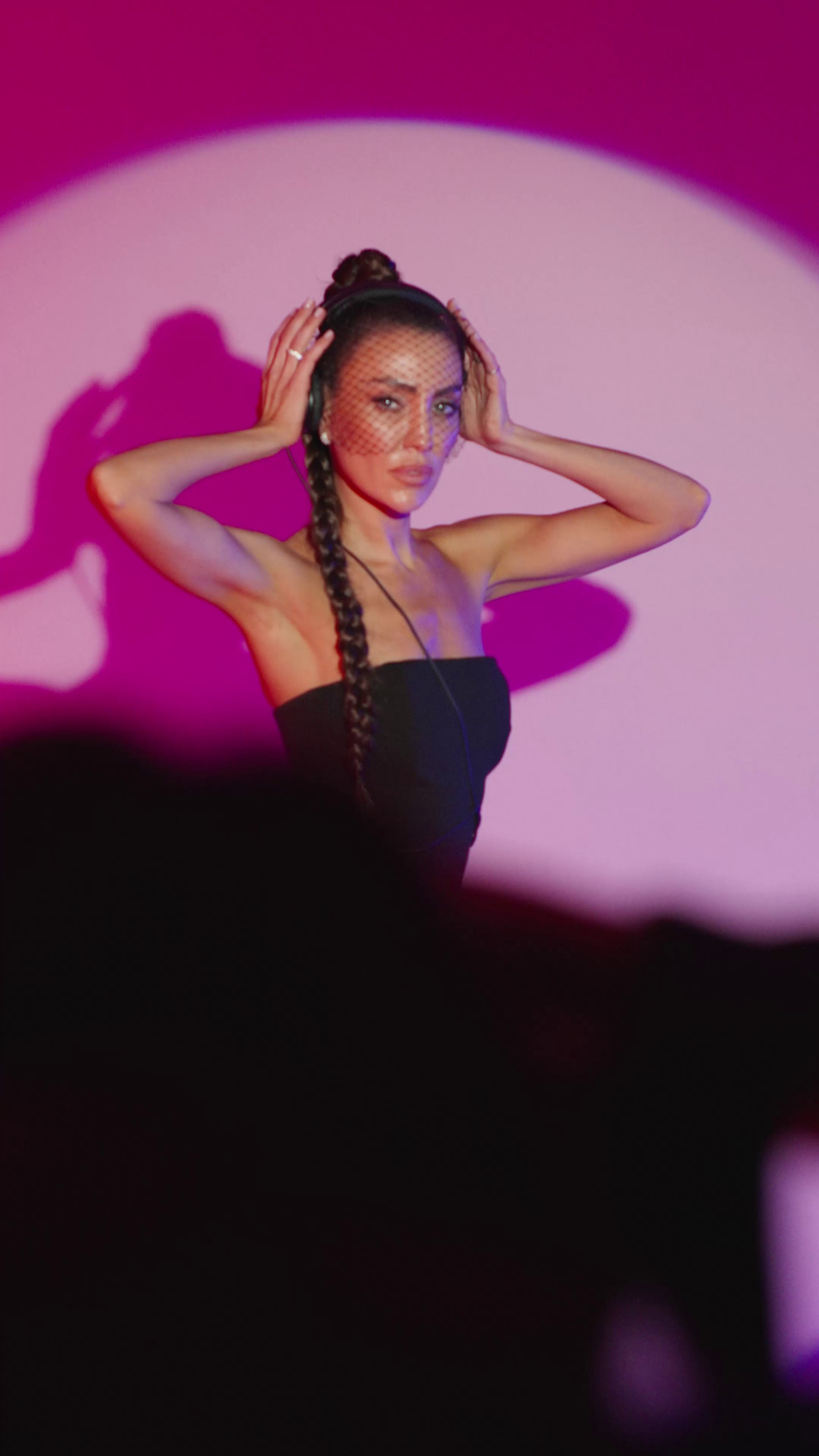 Оператор Александр Мадаминов