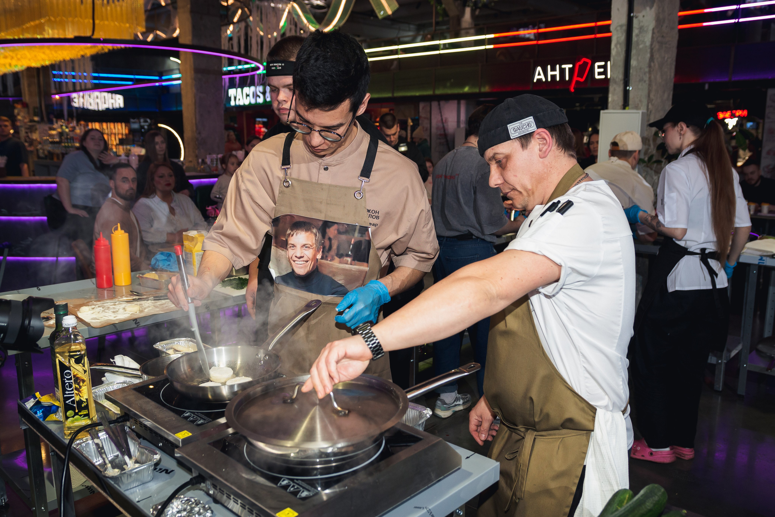 Гастрономический поединок «Жаркая дуэль». Фотограф Томск. Владимир Катышев