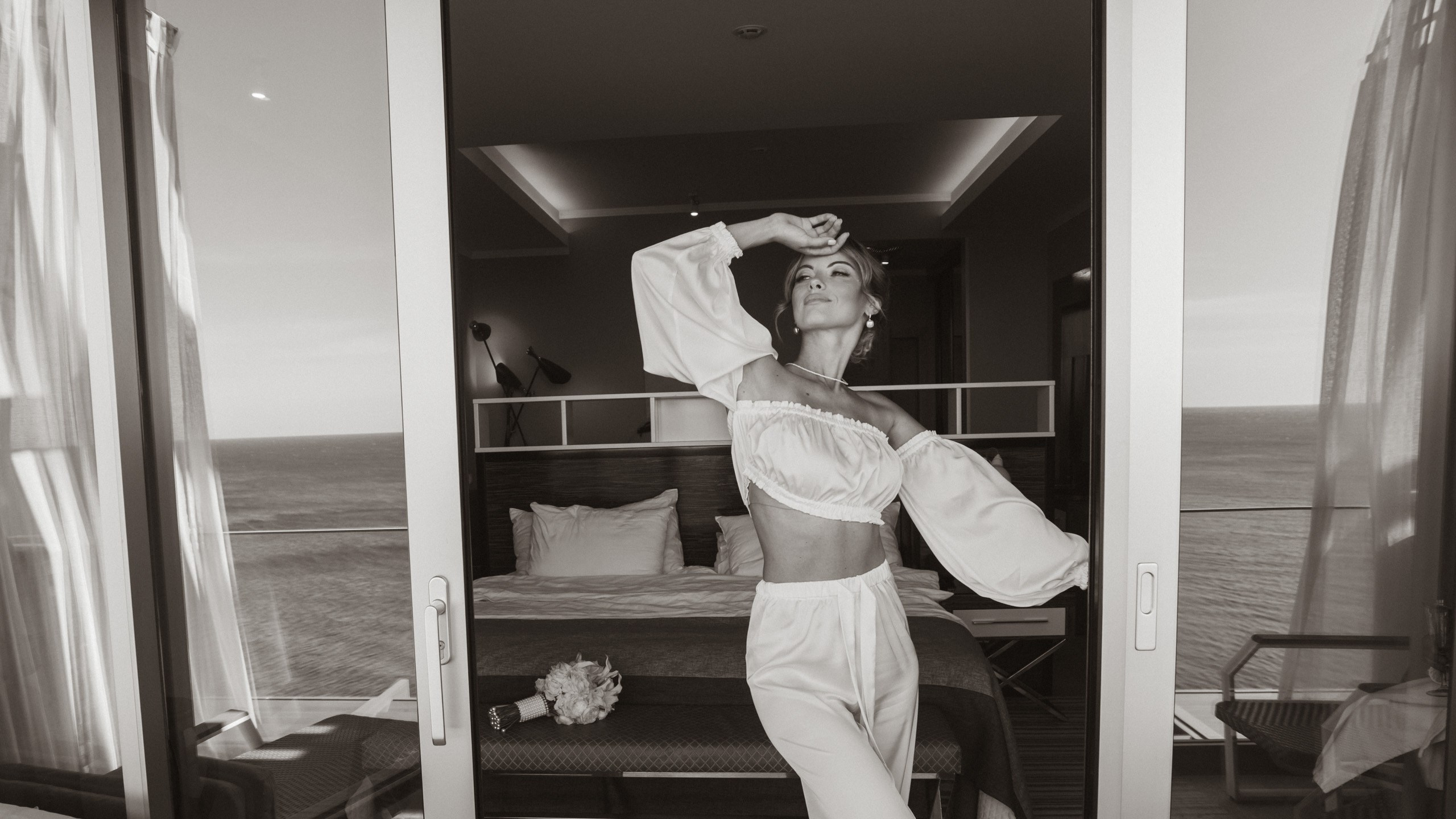 На кабриолете. Фотограф и Видеограф Анапа, Новороссийск, Краснодар. Алина и Женя