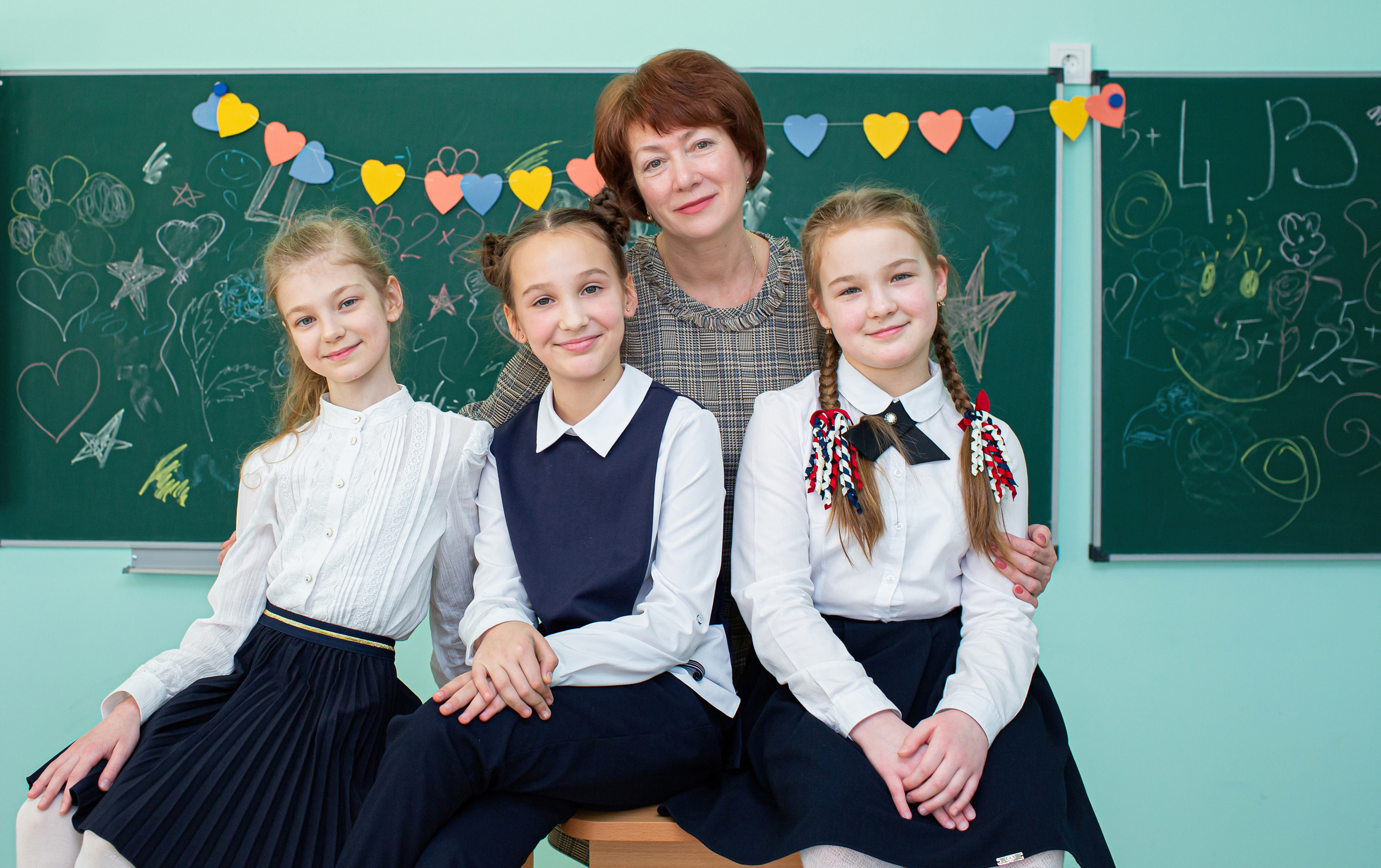 Фотосъёмка для выпускных альбомов из начальной школы. Свадебный, семейный, детский фотограф в Санкт-Петербурге