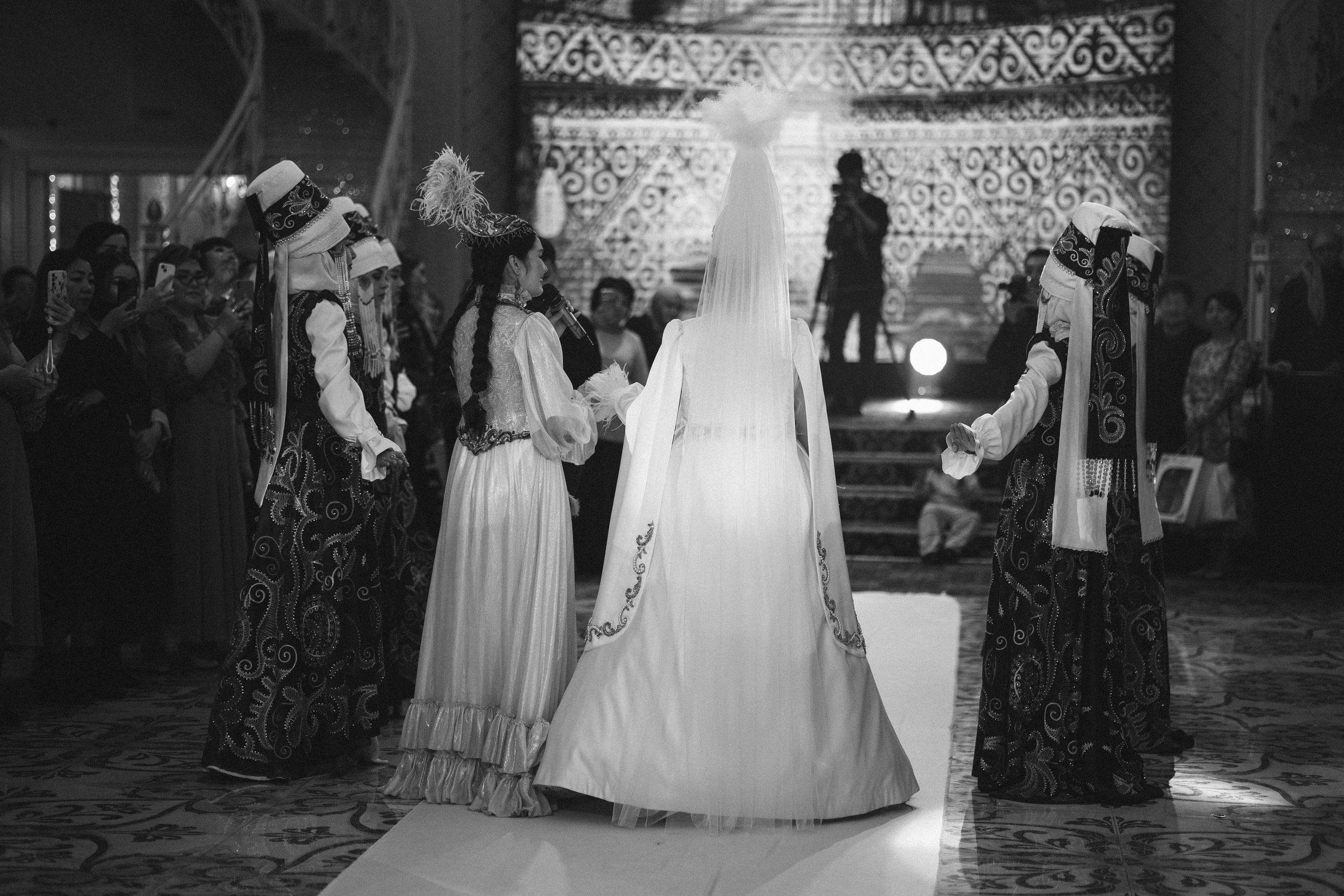 Проводы. Свадебный и семейный фотограф в Нур-султан Мухтар Шахмет