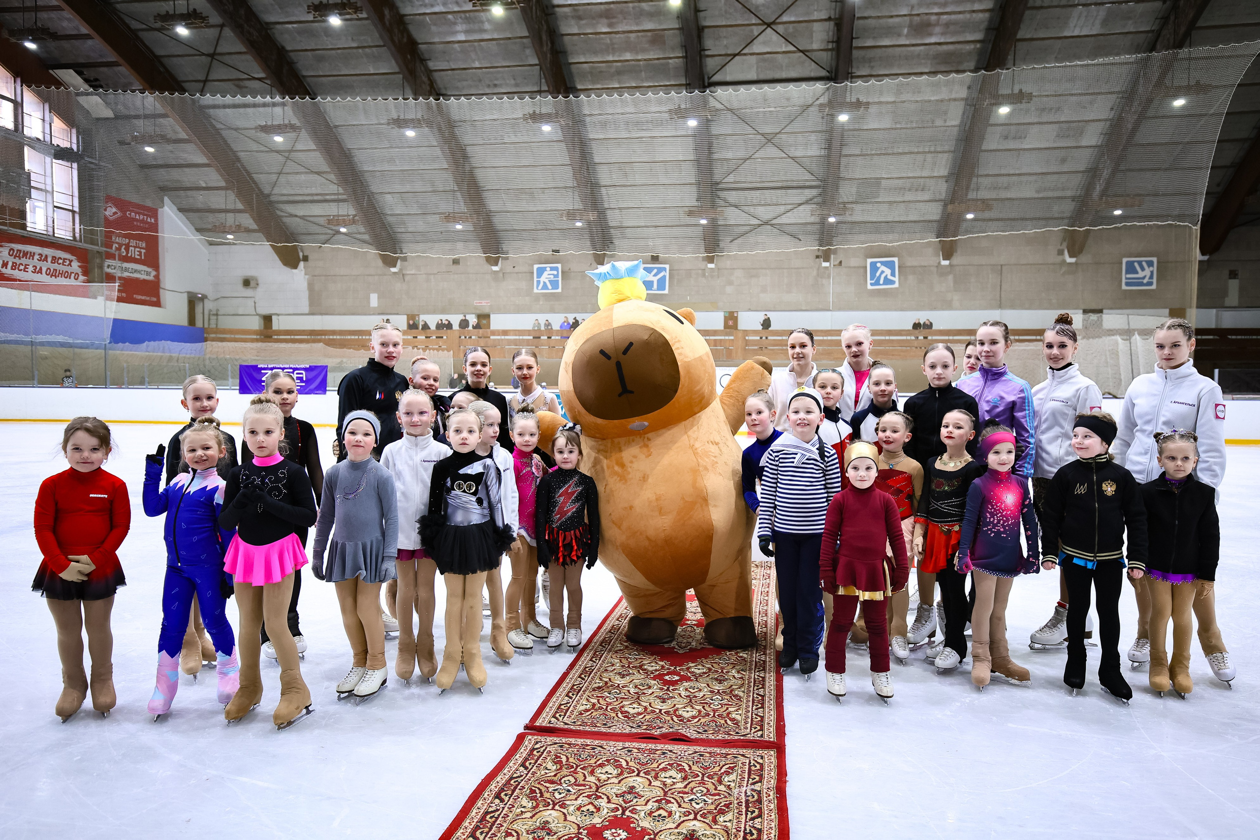 КУБОК CANDY 2025 В АРХАНГЕЛЬСКЕ НАГРАЖДЕНИЕ. ФК Фотограф в Санкт-Петербурге Наталья Понарина