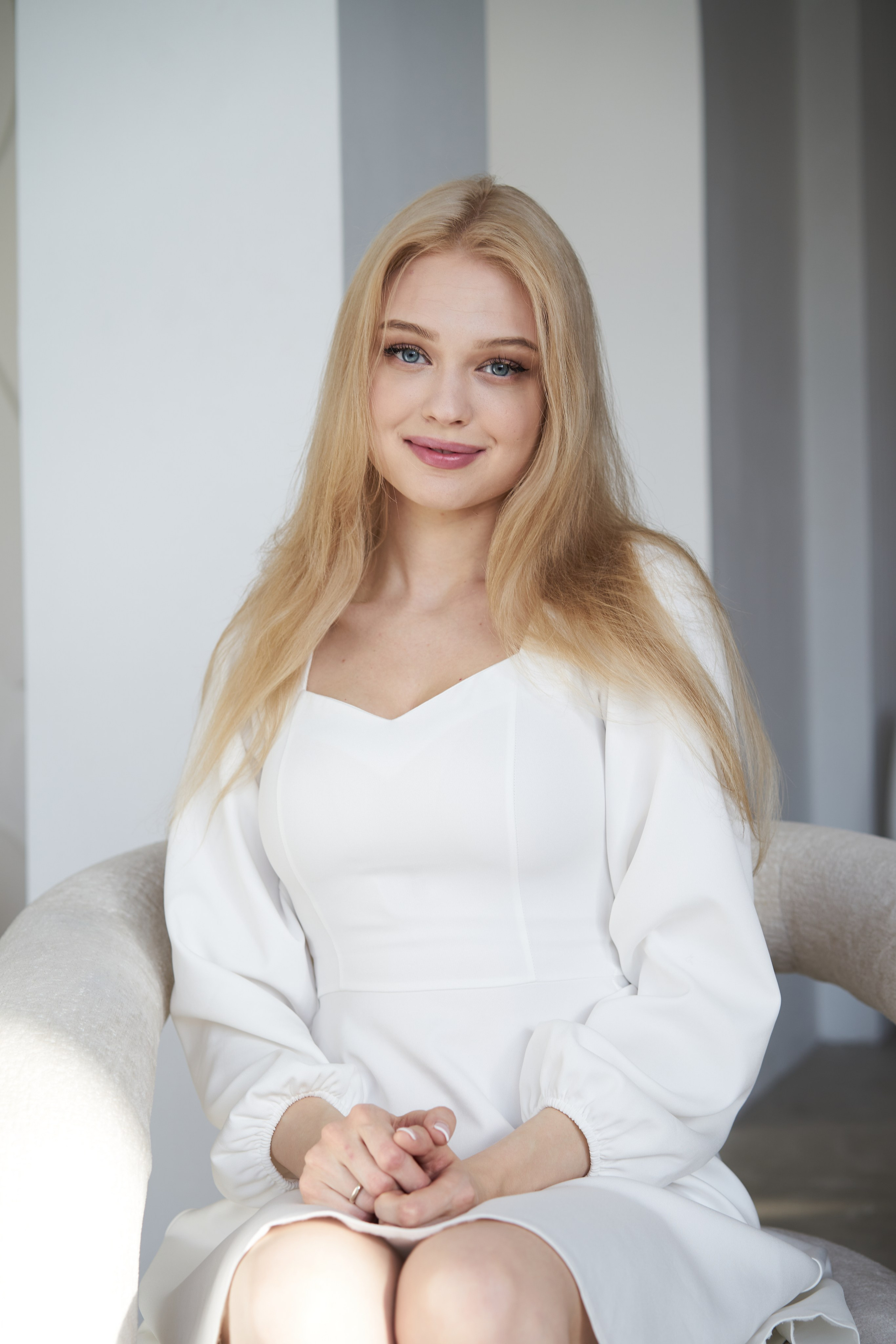 Семейная фотосессия в студии. Фотограф Екатеринбург Кокшарова Александра