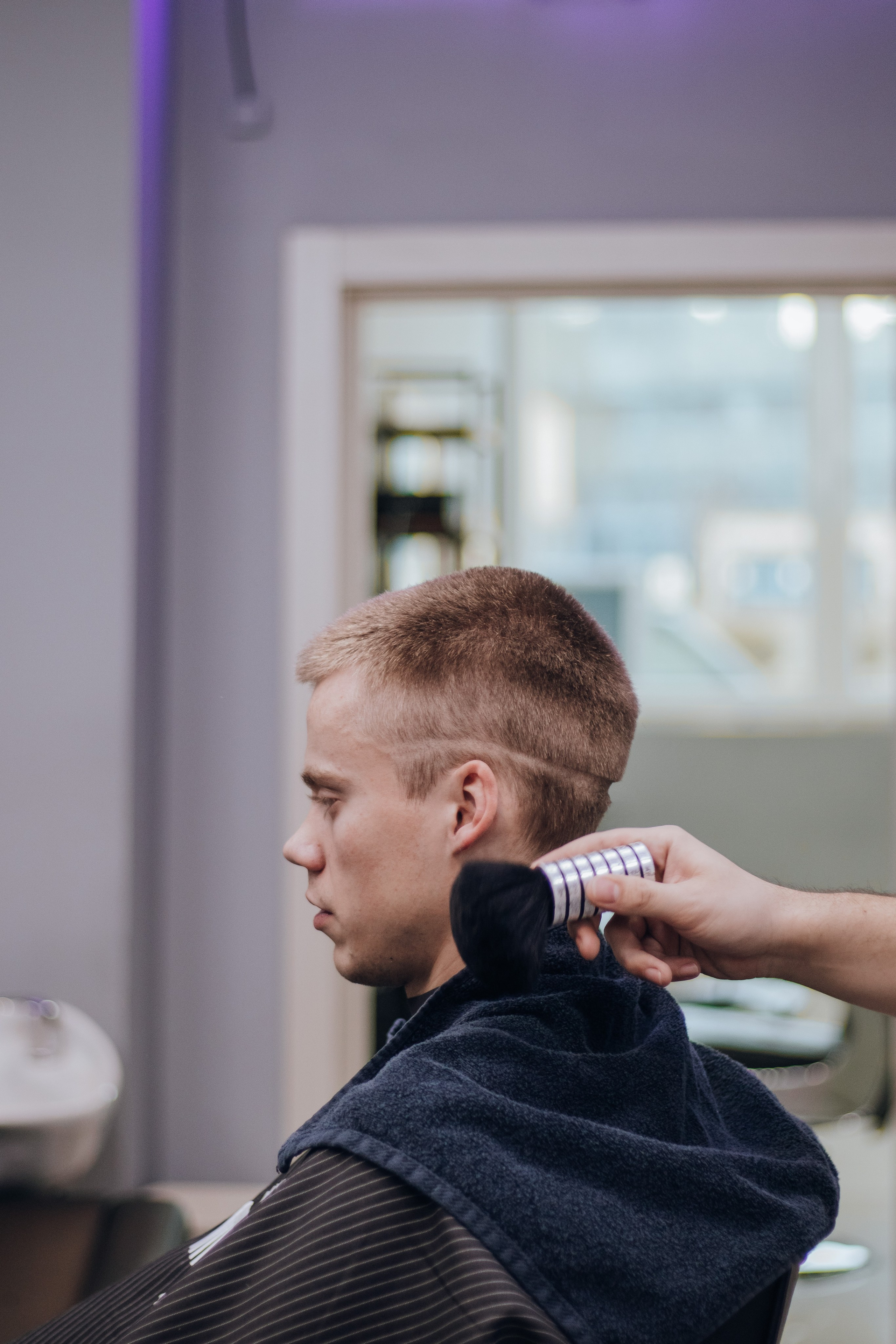 Barbershop Dad. Content shooting. KRIS KRUPINNIKOVA