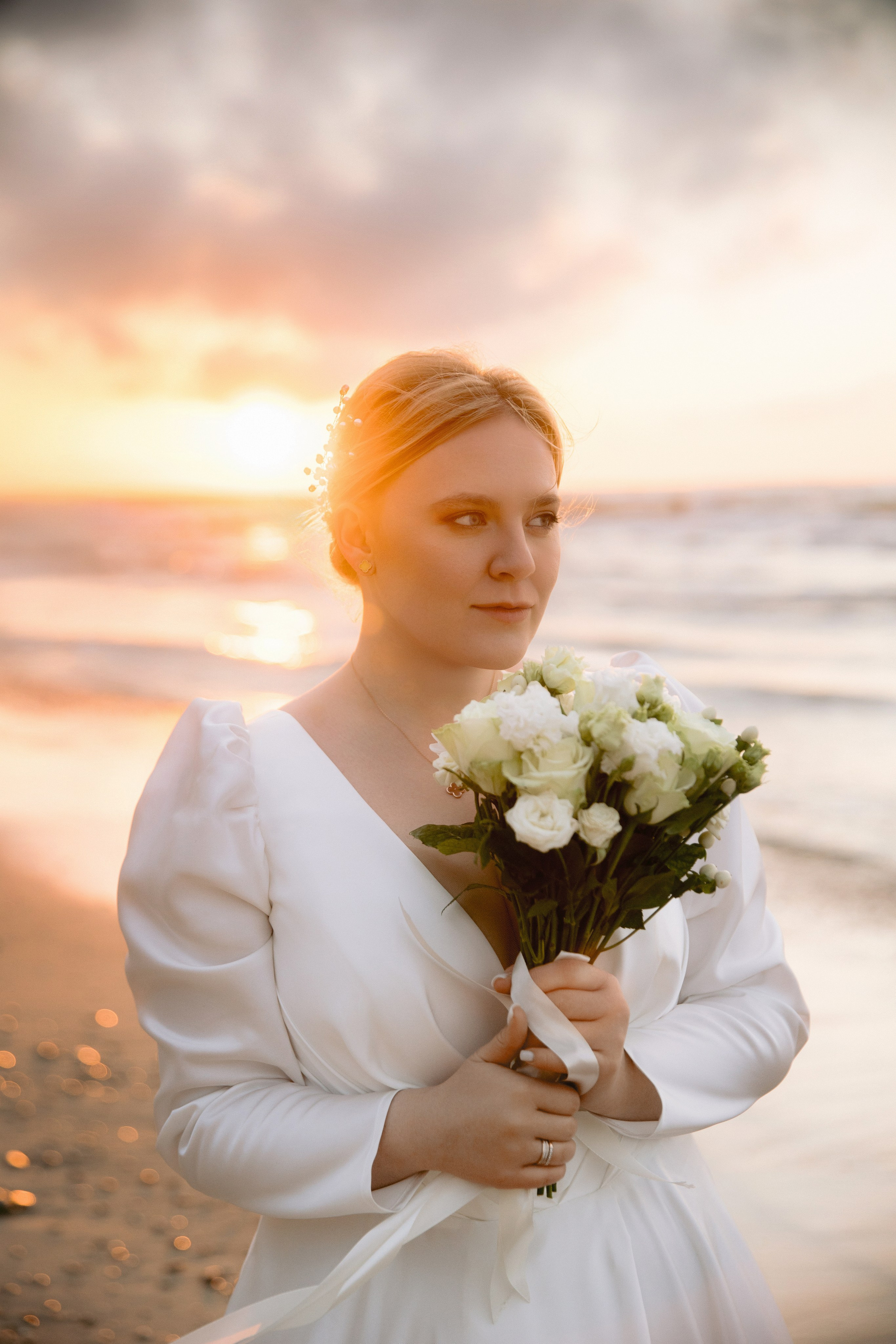 Свадебная фотосессия на закате на море. Свадебный фотограф в Калининграде Мария Ямышева