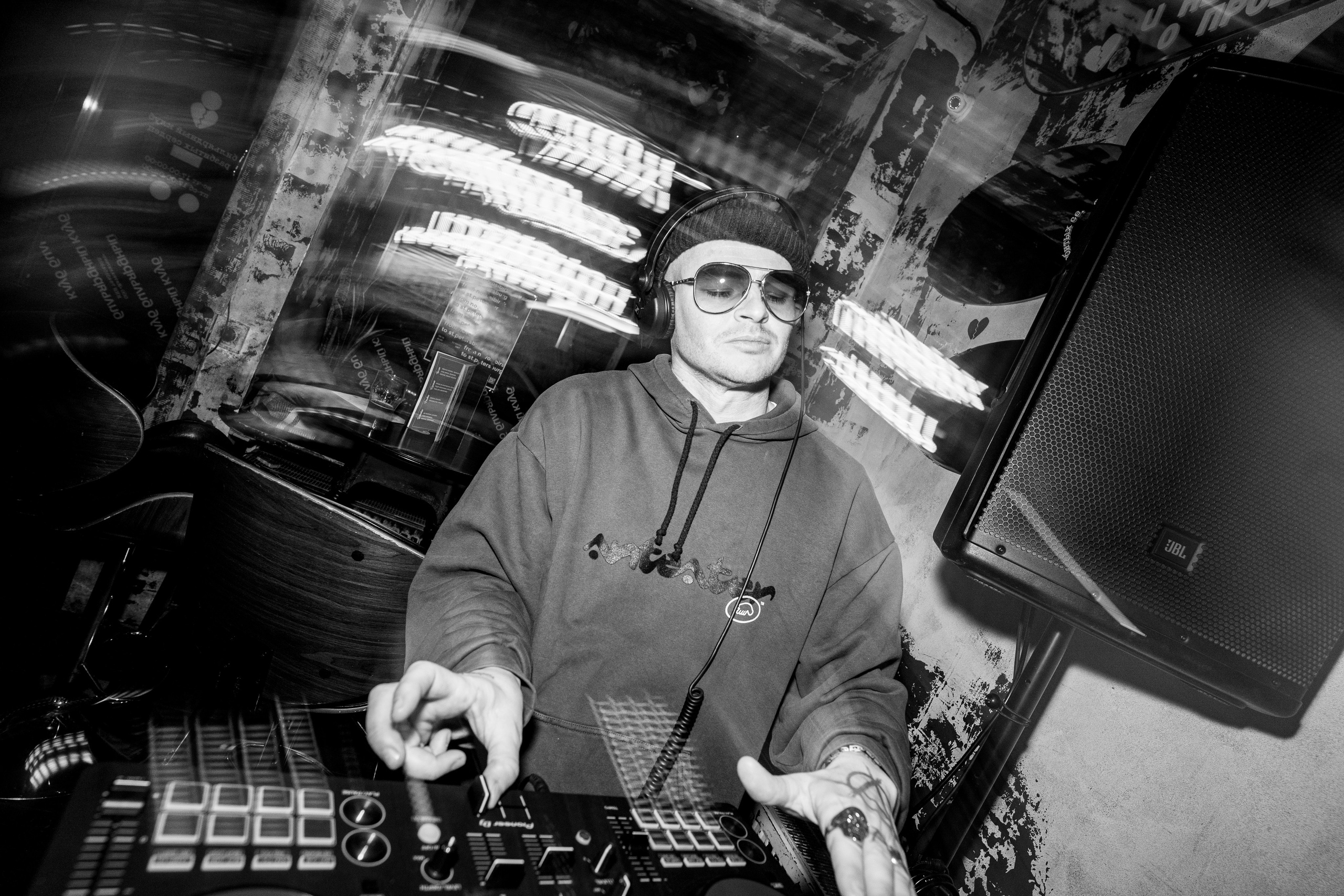 From NSK to SPB. Dj Enott. Концертный и репортажный фотограф в Санкт-Петербурге Слава Пахомов