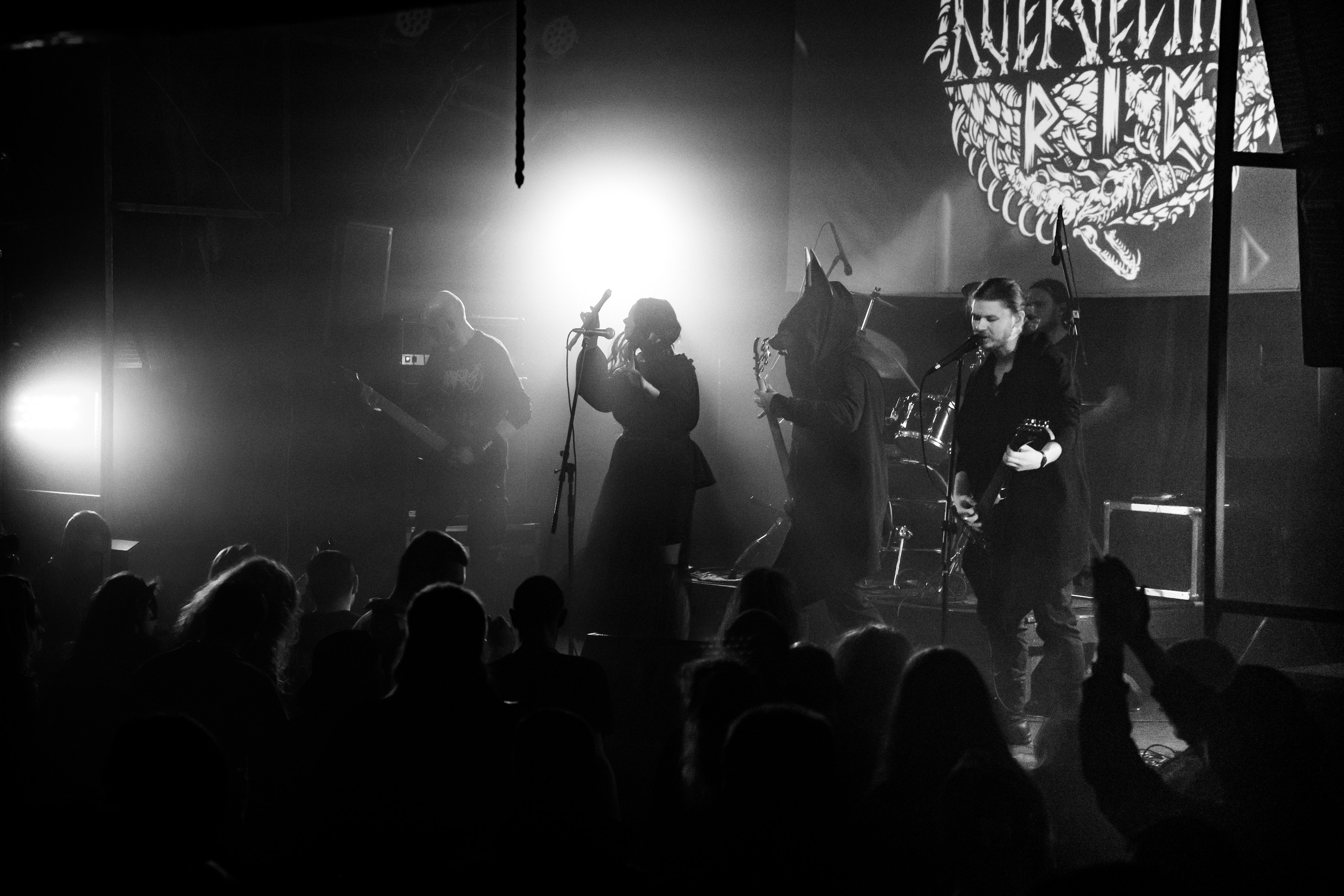 Valhalla | 24.05.25 | Ласточка. Концертный и репортажный фотограф в Санкт-Петербурге Слава Пахомов