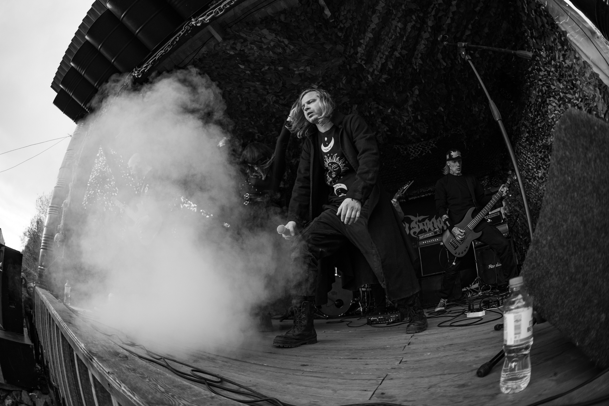 Фестиваль «ПОСРЕДИ КЛАДБИЩ И БОЛОТ»|Архангельск. Концертный и репортажный фотограф в Санкт-Петербурге Слава Пахомов