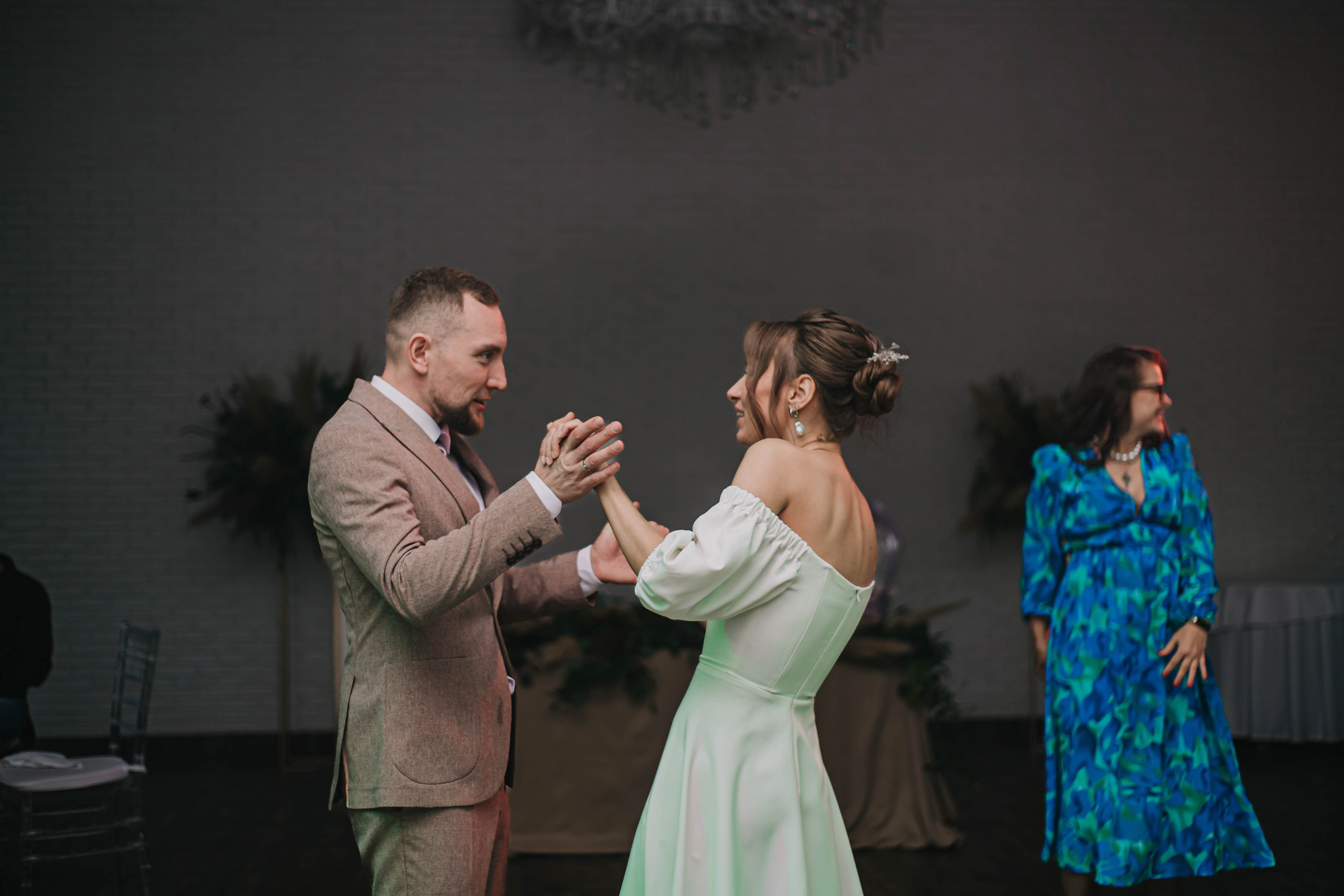 Вячеслав и Анастасия (пакет «Весь день»). Фотограф Дарья Маташкова