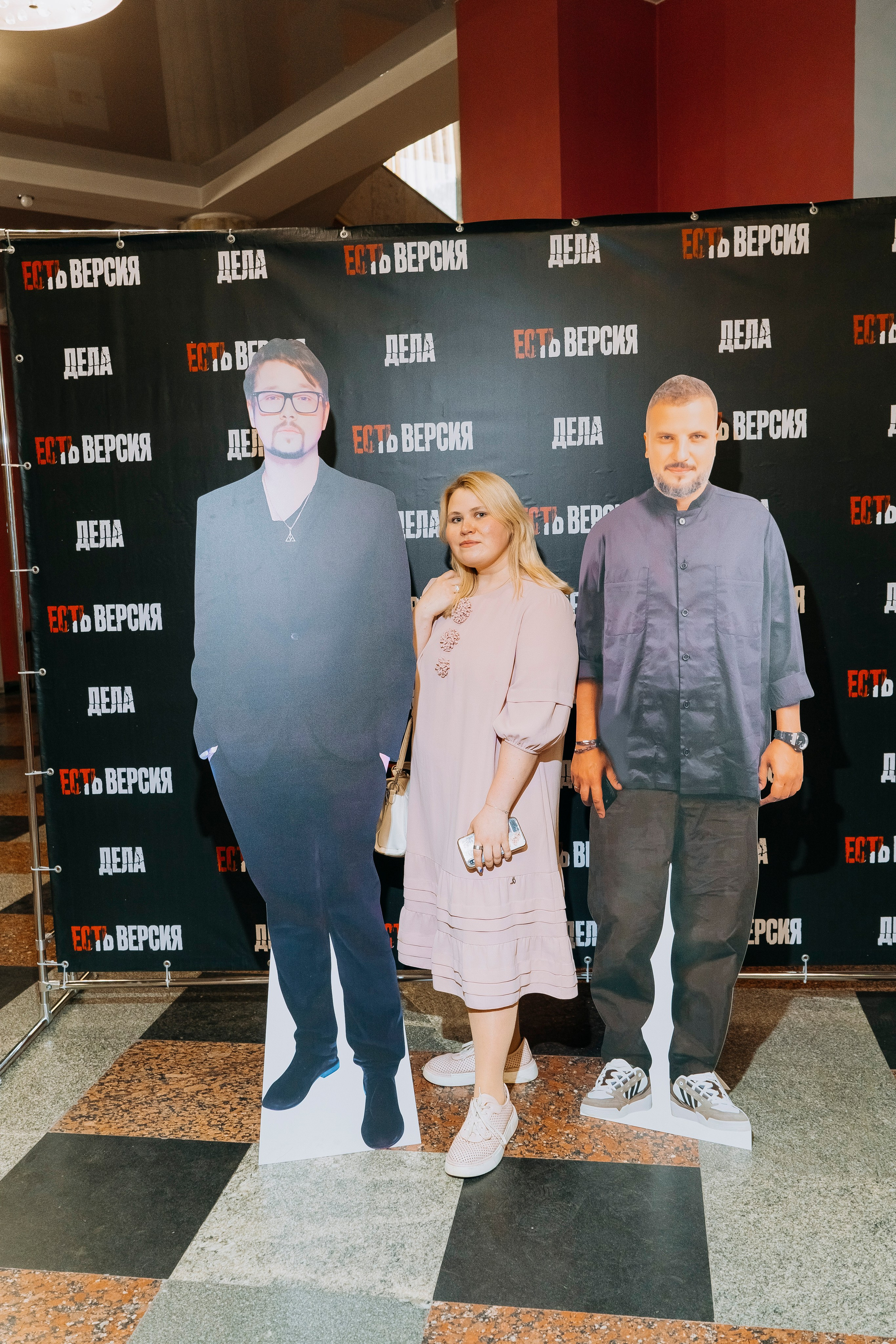 «Есть версия». Профессиональный портретный фотограф в Москве Владимир Глаголев