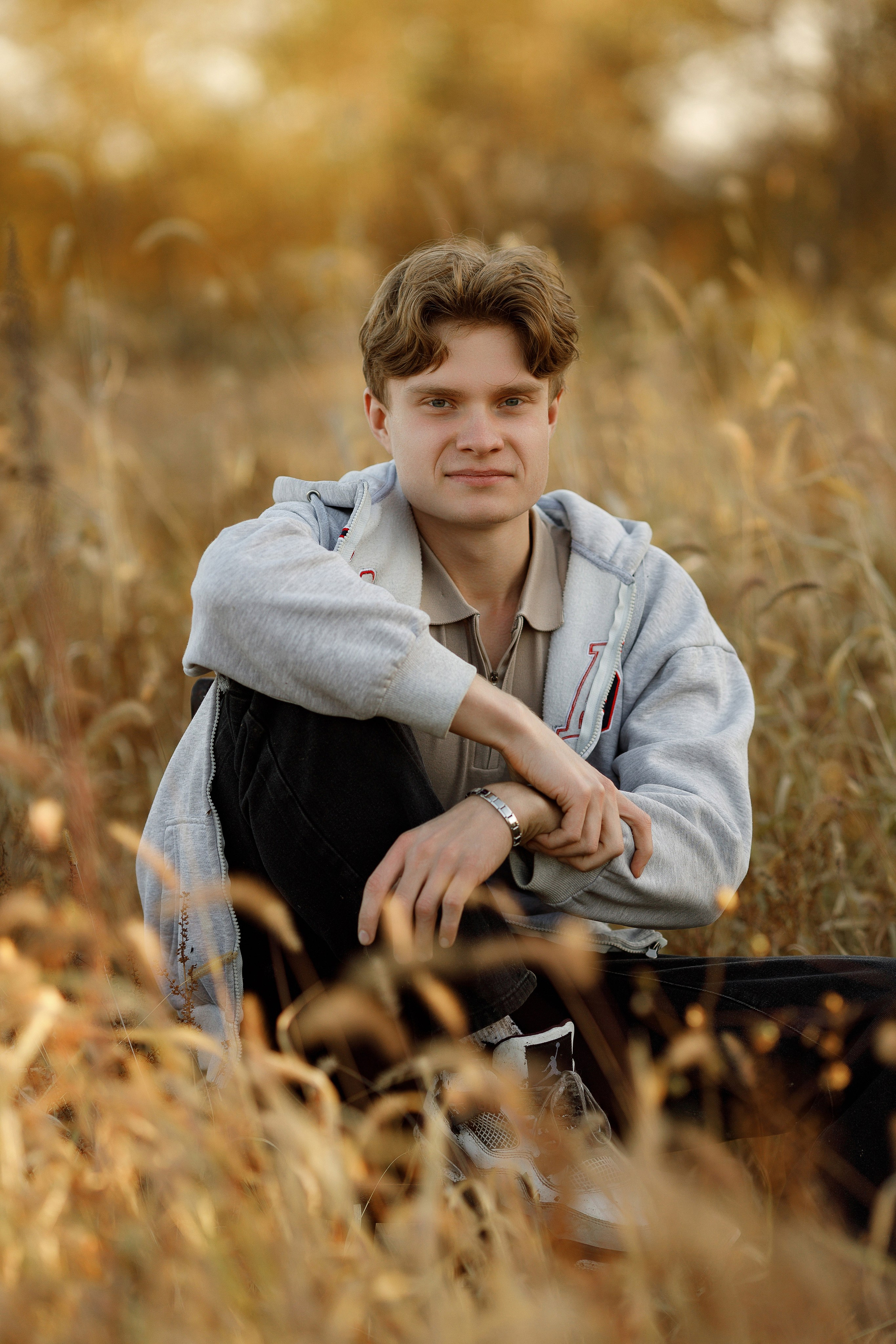 Осень 11 класс (съемка в поле). Photoalbum-vl.ru