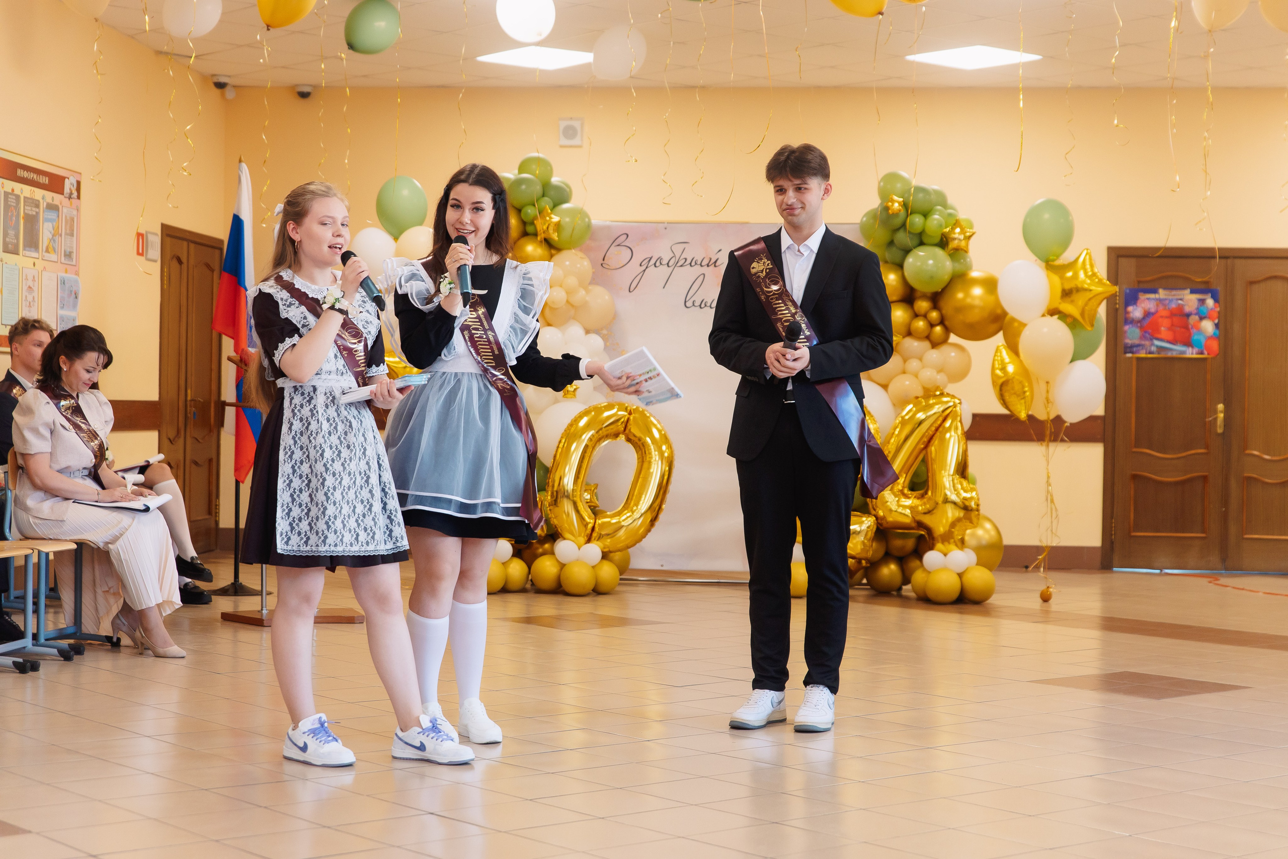 Последний звонок. Фотограф в Кронштадте и Санкт-Петербурге Анастасия Коваленко