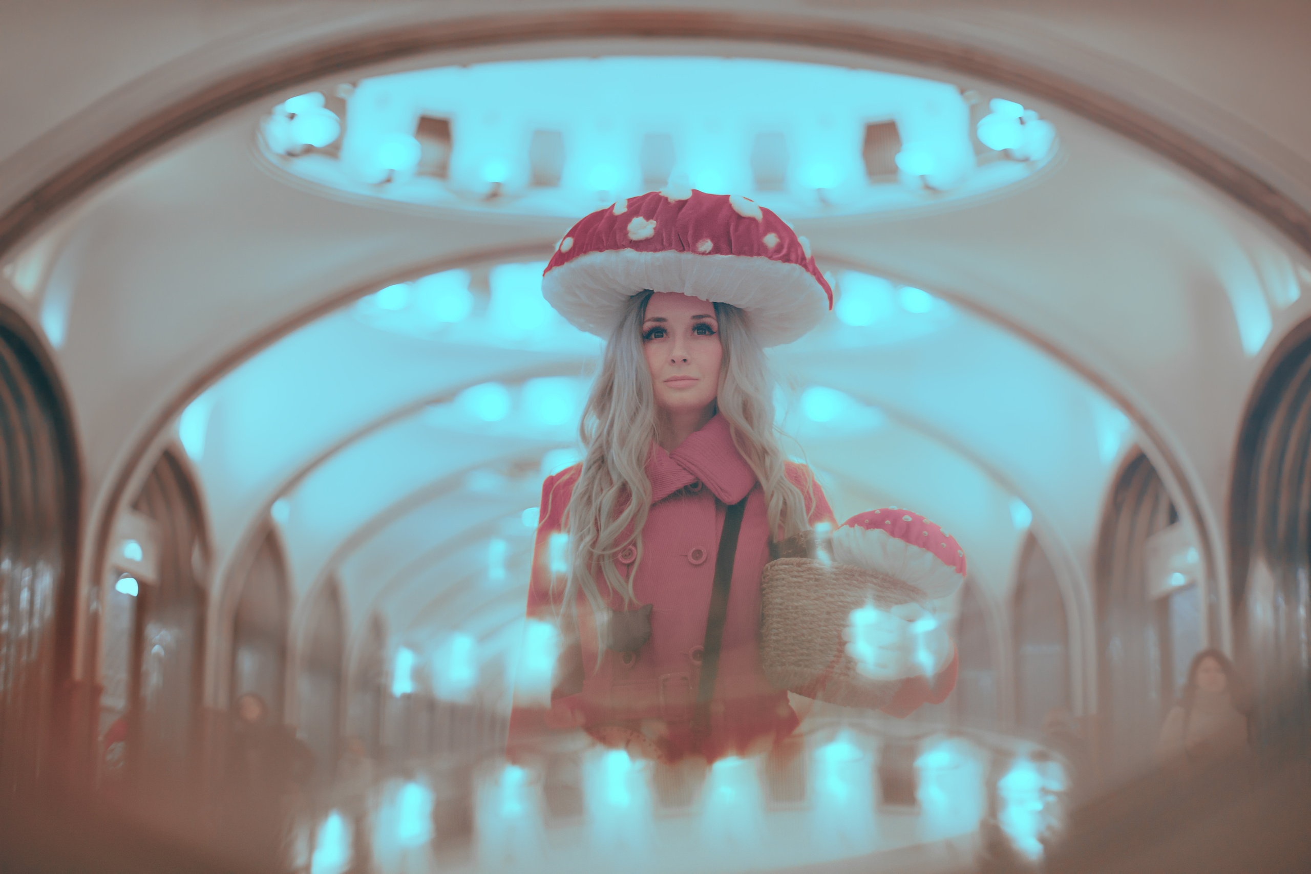 Грибная девчиша. Игорь Замятин. Московский фотограф