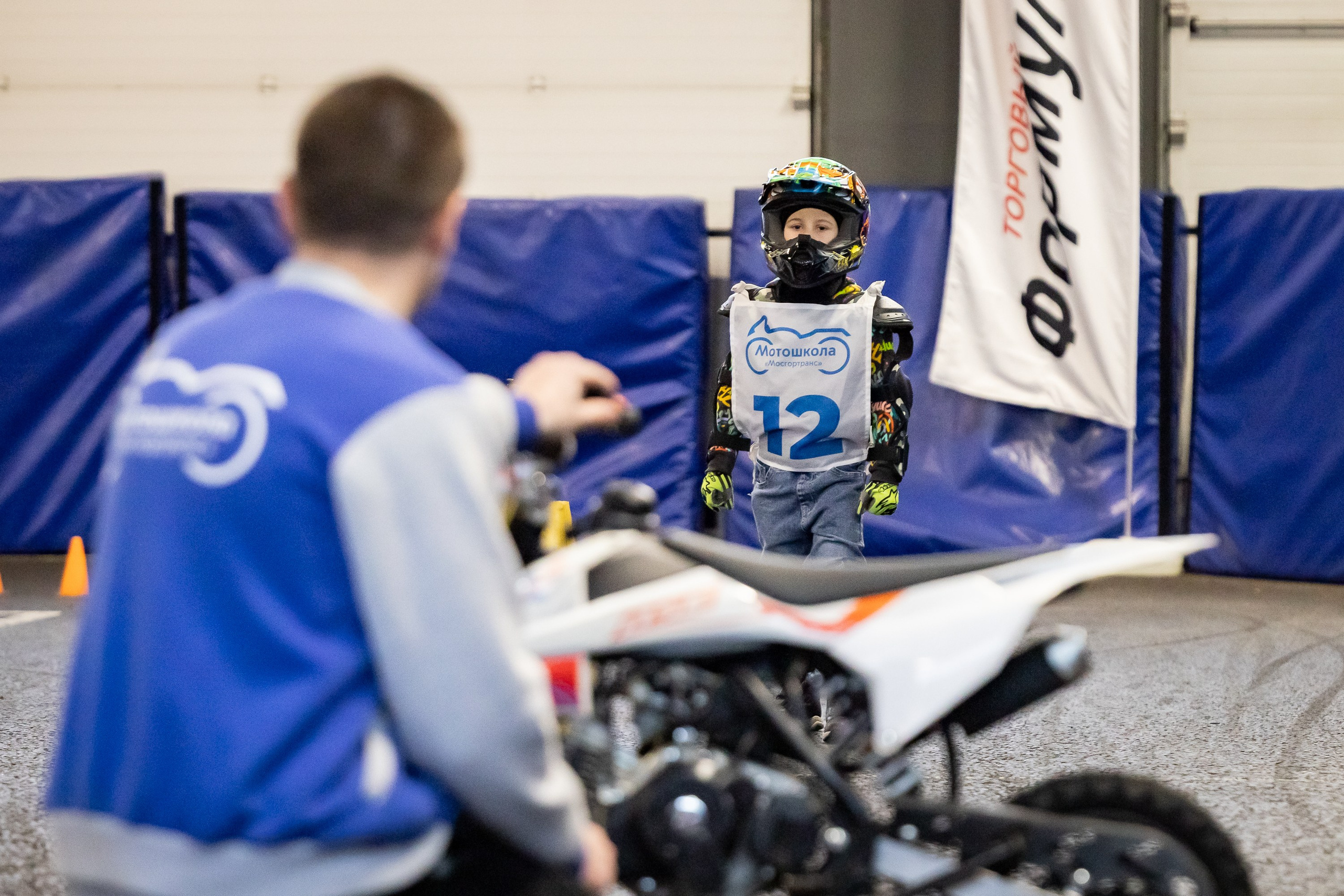 Соревнования в Мотошколе «Мосгортранс». Фотограф Владимир Охрименко