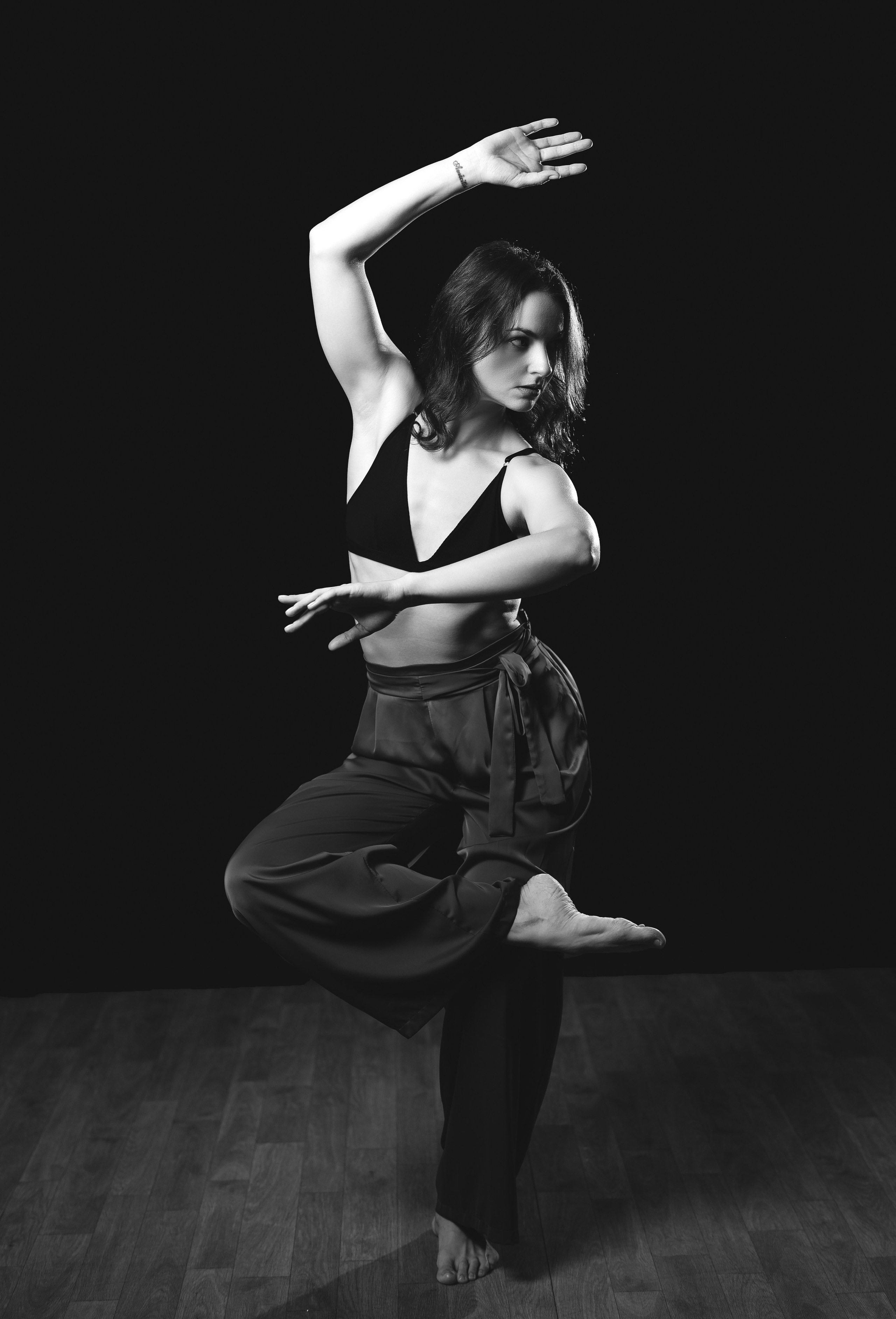 Dance MARIA. Сайт фотограф в Керчи Кислый Юрий