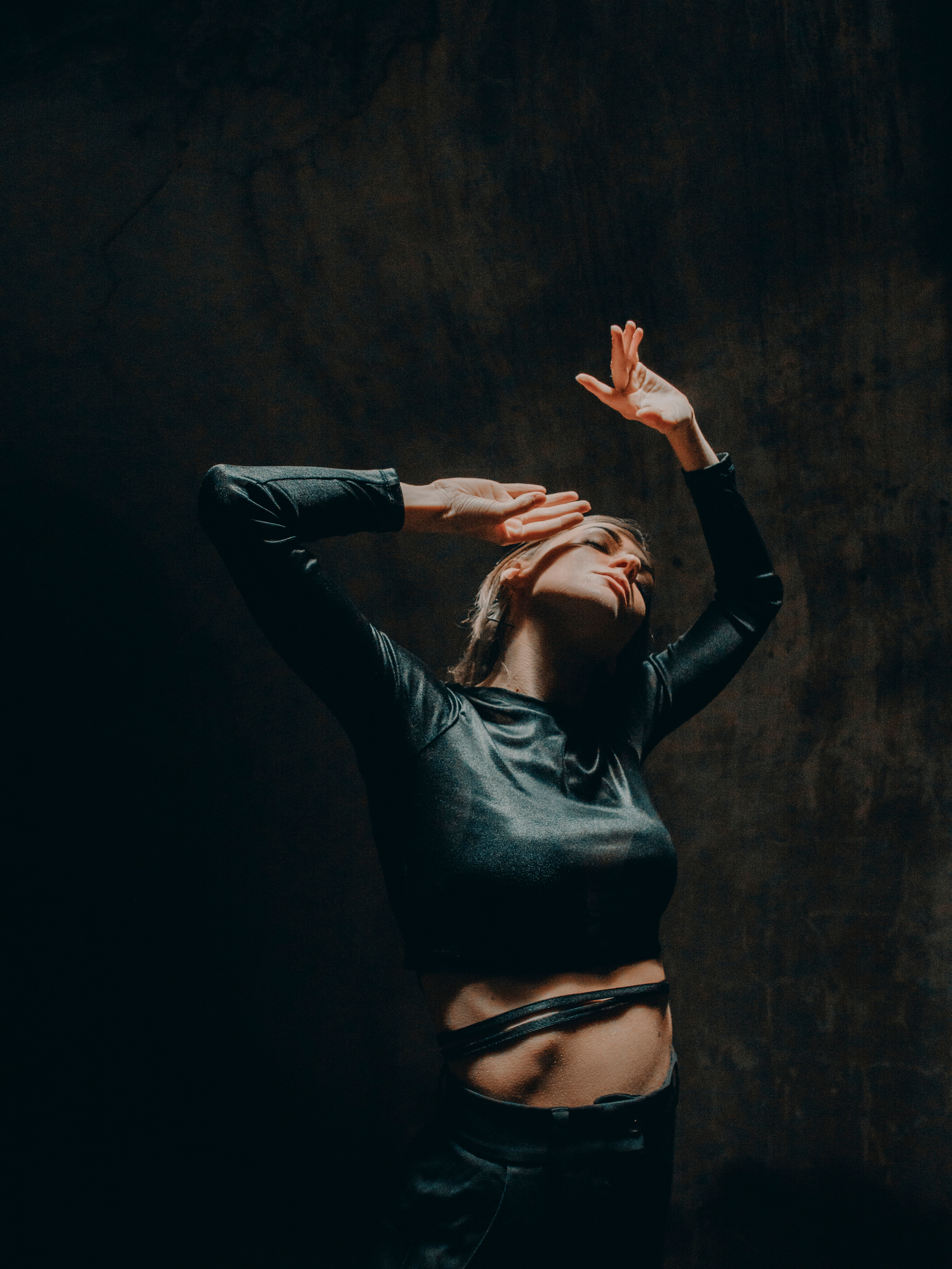 Под землей. Фотограф и видеограф в Благовещенске и Санкт-Петербурге Мурыгина Мария