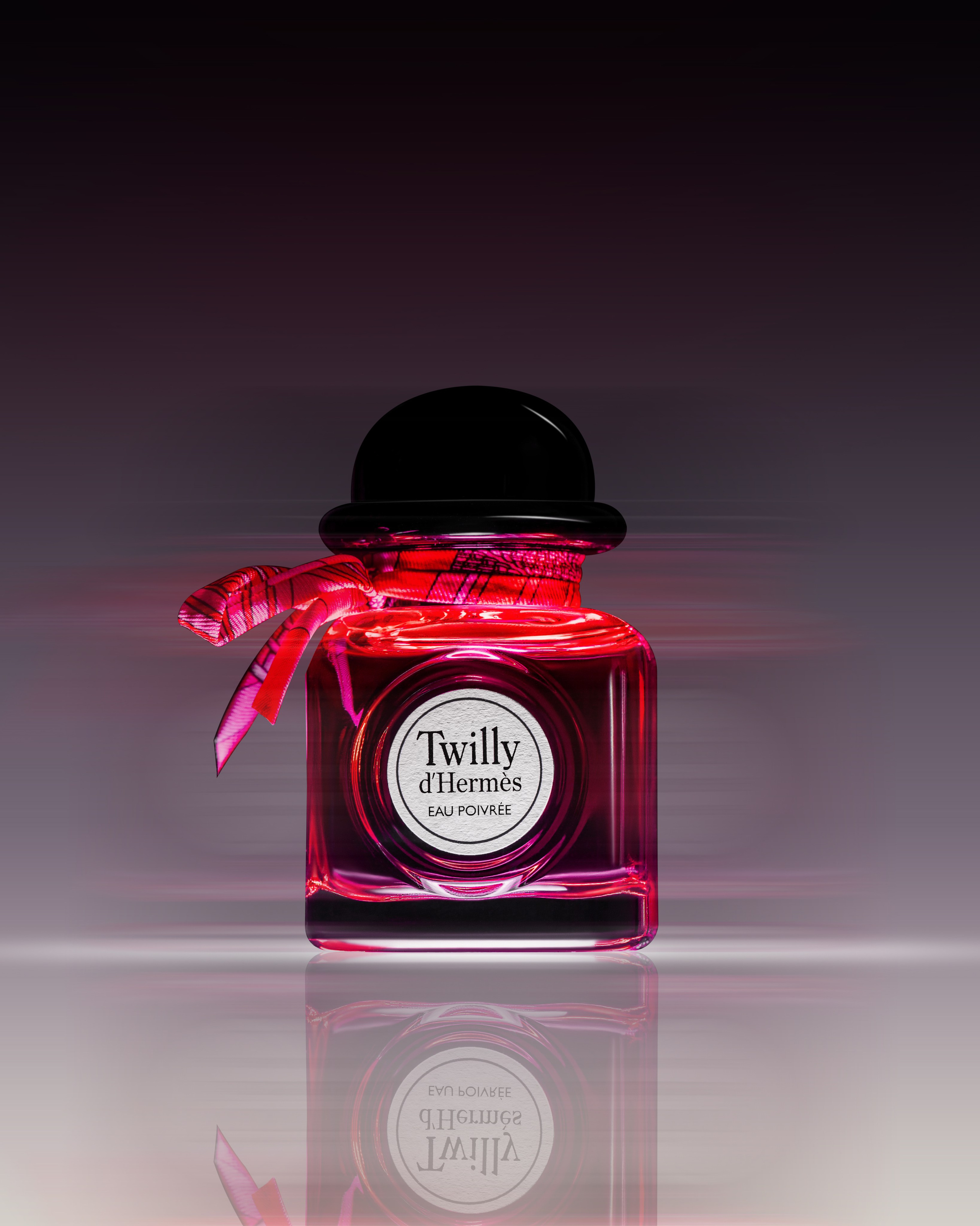 PRODUCT. RETOUCHER / Beauty / Product / Fashion / Commercial