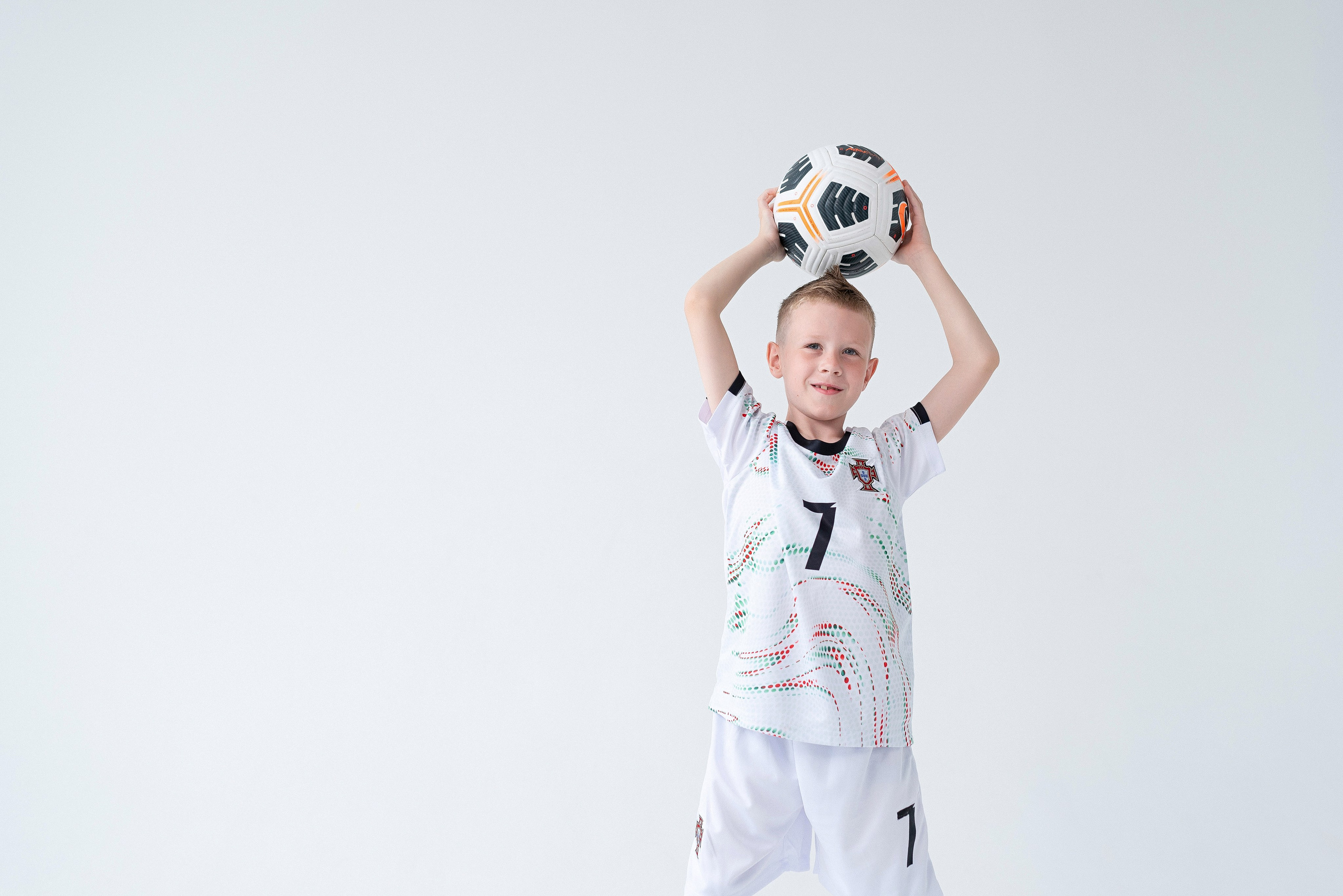 Ярику 7 лет. Детский и семейный фотограф в Сургуте и Нефтеюганске Анна Старцева