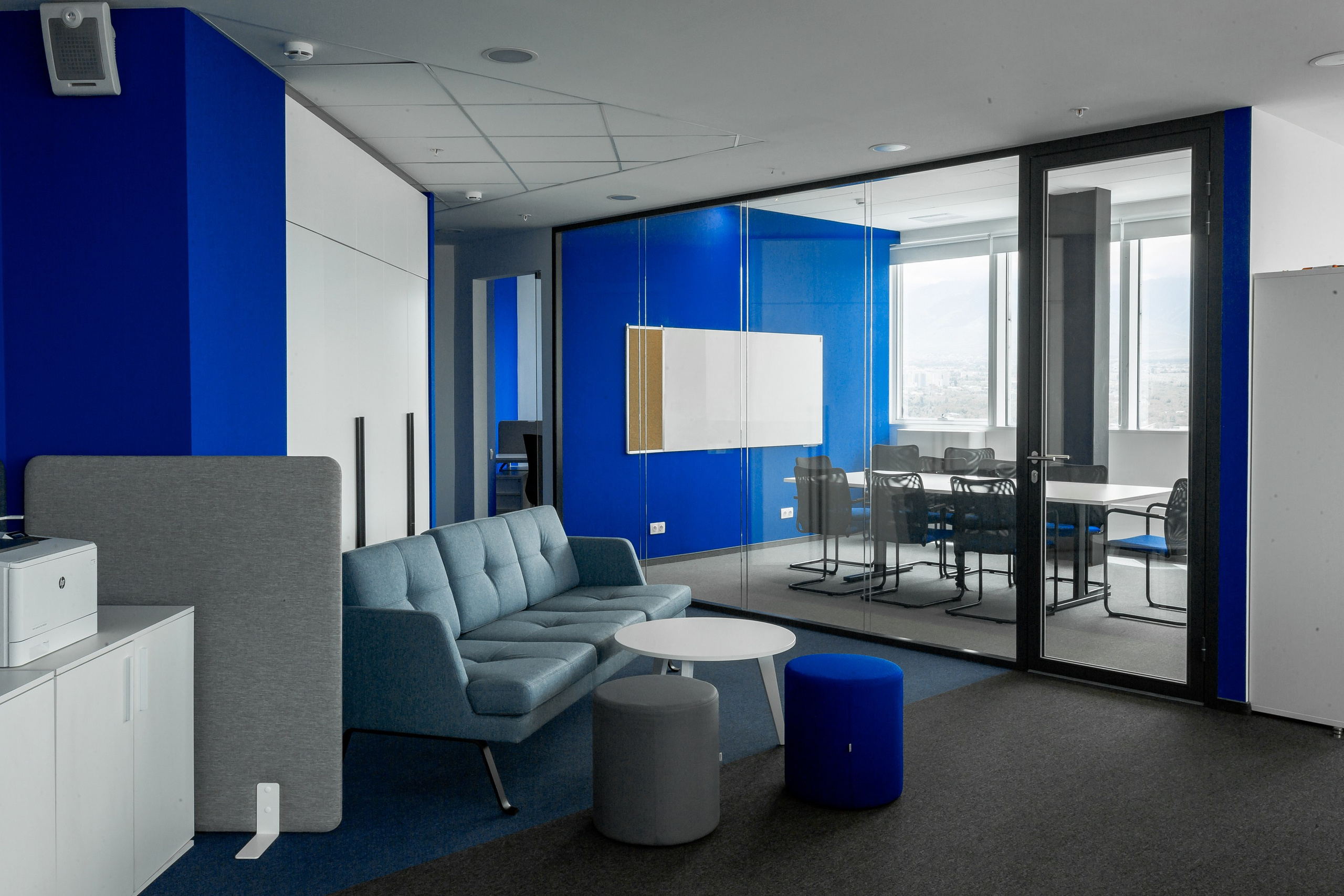 Mercure space. Репортажный фотограф в Алмате Чумаков Георгий