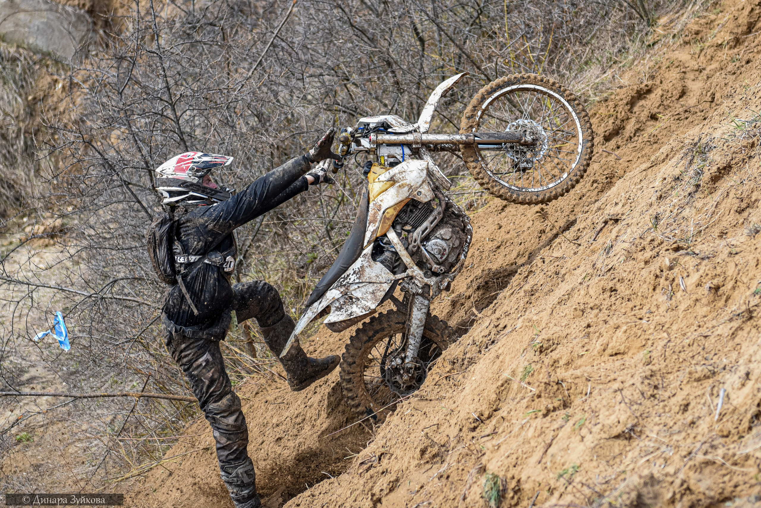 На Местности. 1 этап. Мотофотограф в Нижнем Новгороде Динара Зуйкова