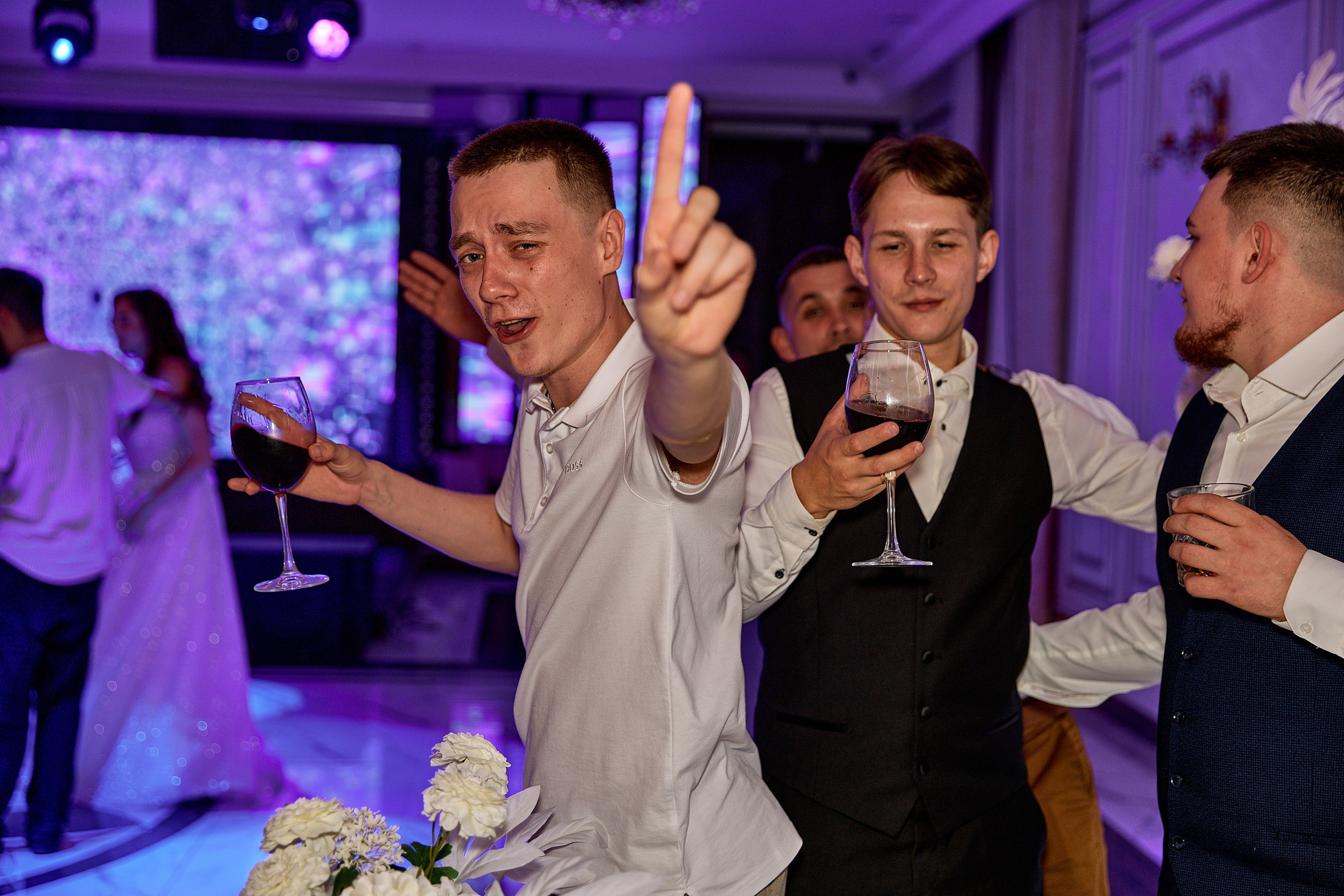 Егор и Екатерина свадьба в Лазурном берегу. Свадебный, контент фотограф в Кемерово Любовь Гальцова