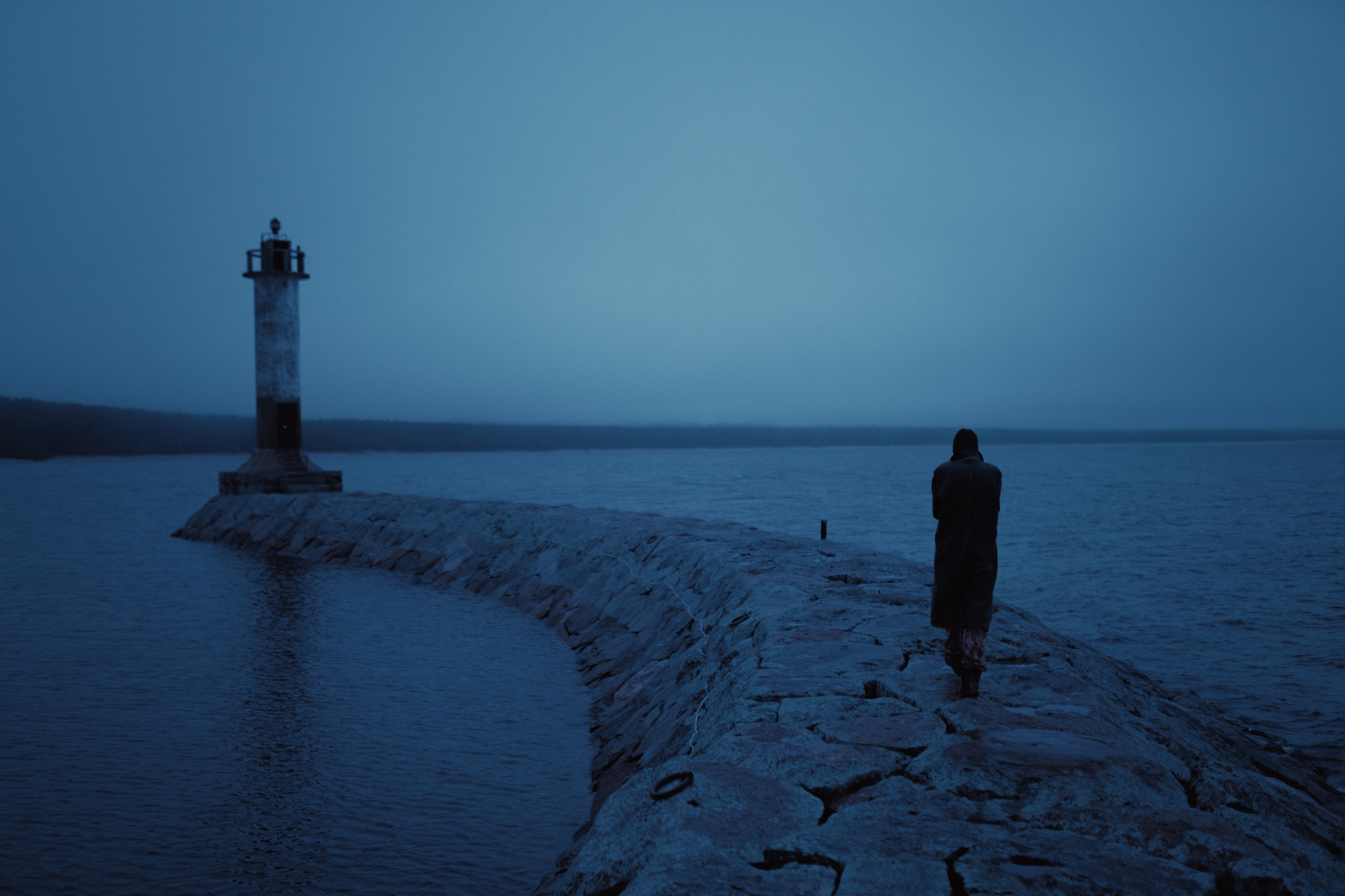 Loweliness. Backstage. @tomrus: Рустам Шагиморданов — фотограф