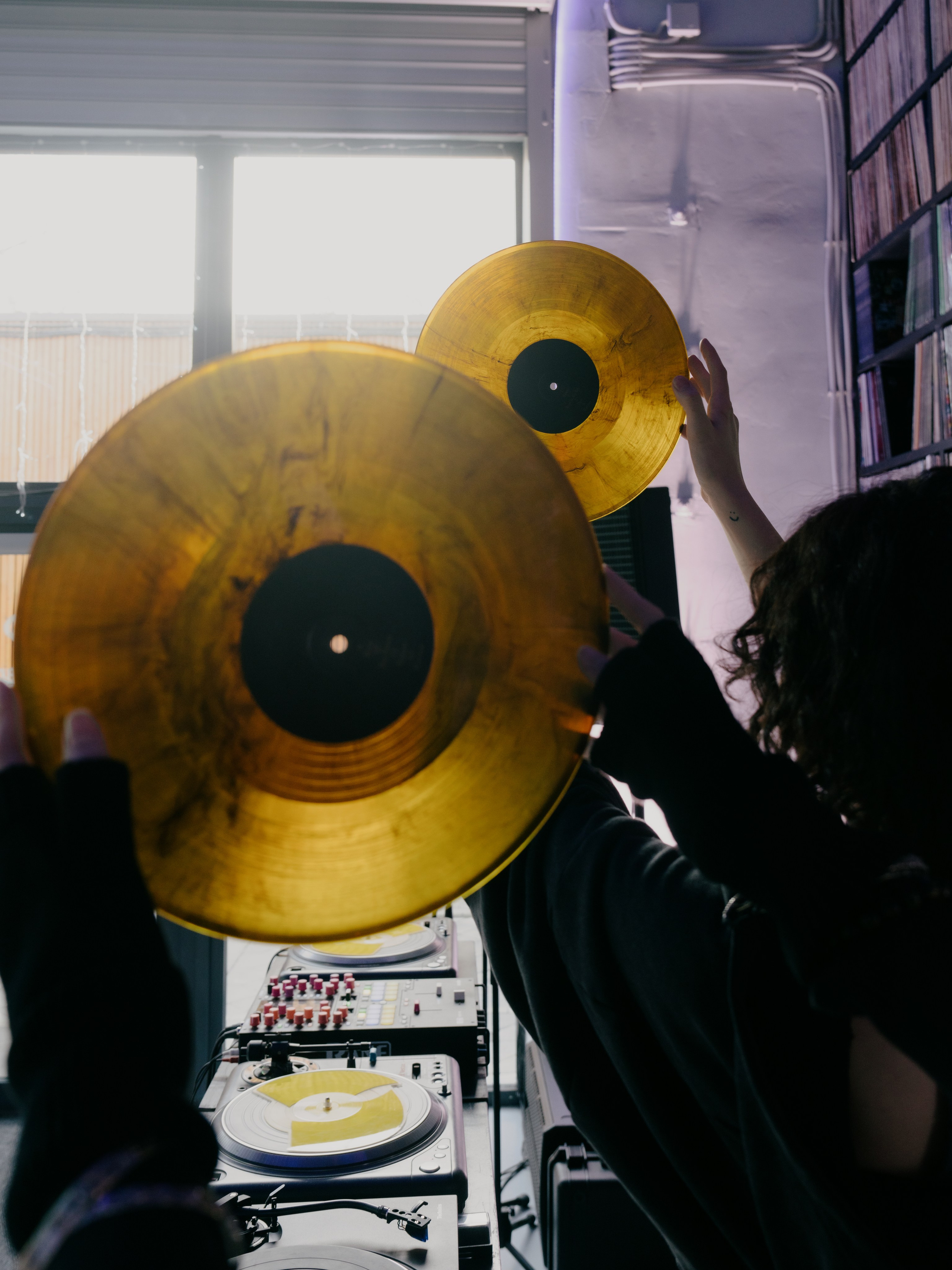 Stoprobot Vinyl III. @tomrus: Рустам Шагиморданов — фотограф